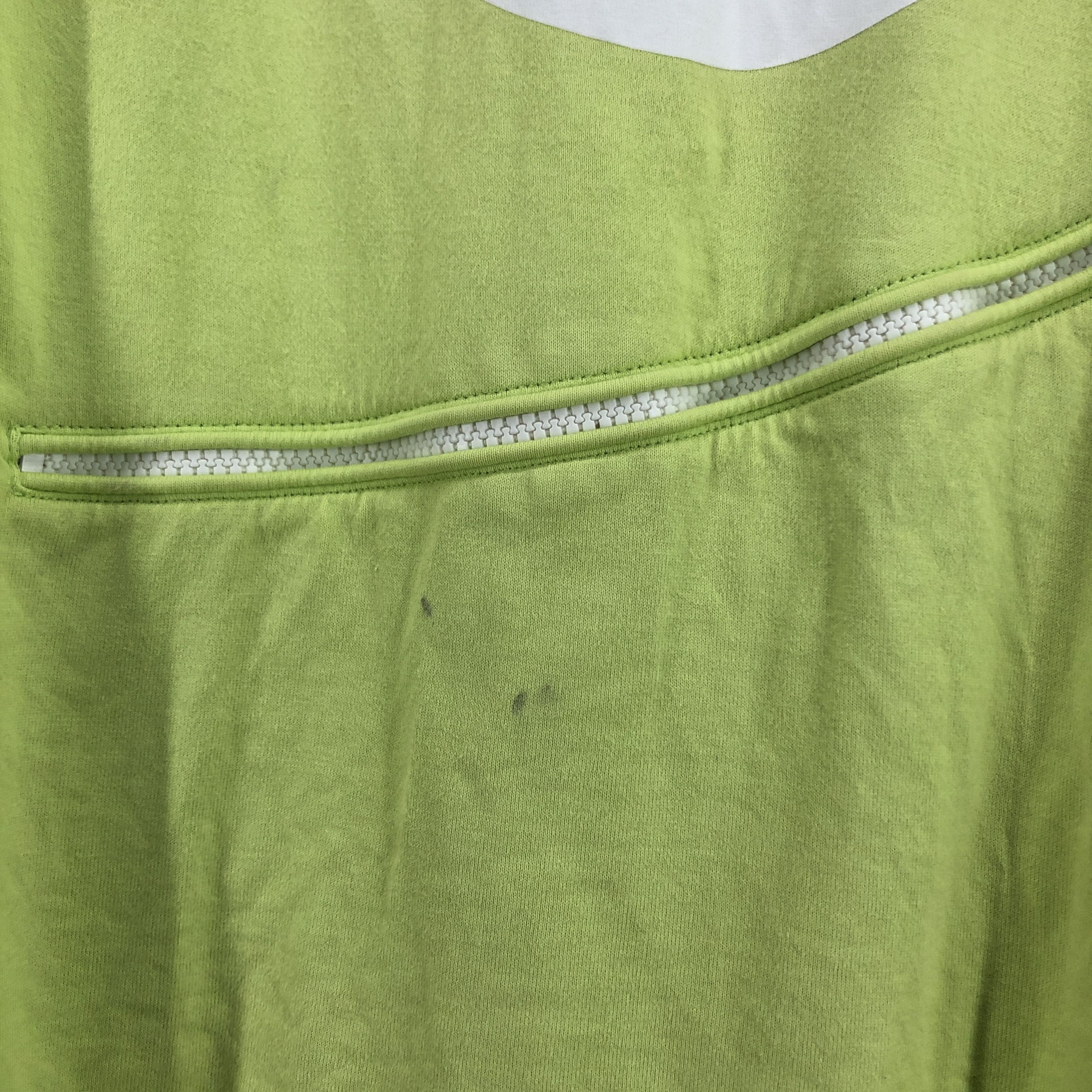 Cartoon Network MONSTER INC MIKE The One Eye Green Crew Neck T Shirt #0591/Y Size US XL / EU 56 / 4 - 4 Thumbnail