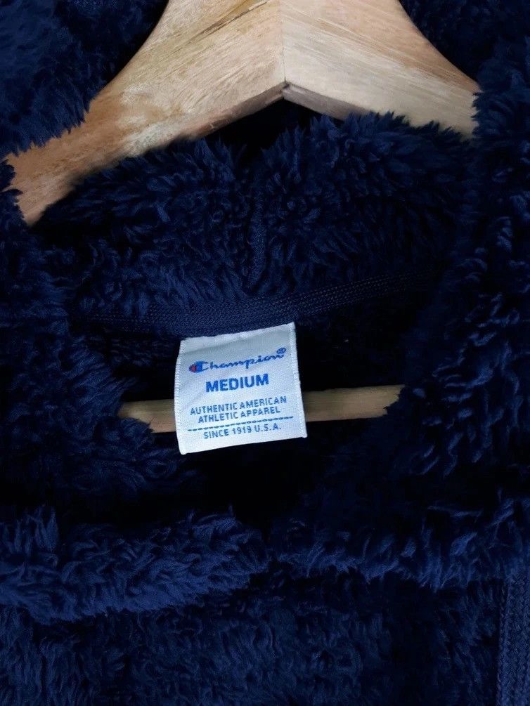 Champion × Japanese Brand × Vintage Vintage Champion Mini Logo C Fleece Hoodie Size US S / EU 44-46 / 1 - 4 Thumbnail