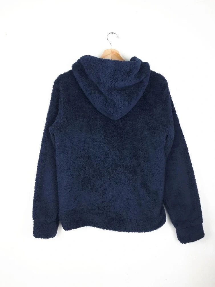 Champion × Japanese Brand × Vintage Vintage Champion Mini Logo C Fleece Hoodie Size US S / EU 44-46 / 1 - 3 Thumbnail