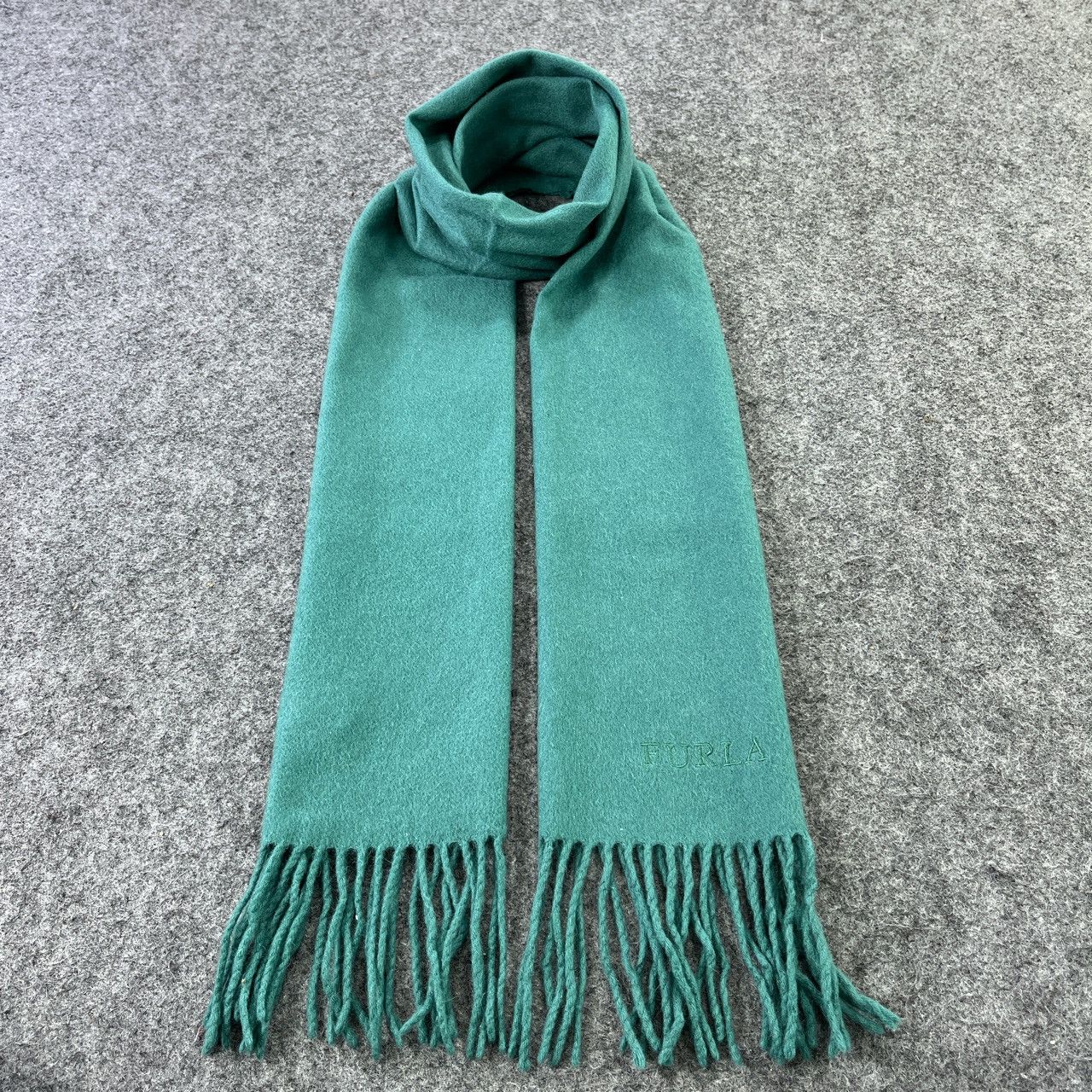 Furla Scarf / Muffler / Neckwear T492
