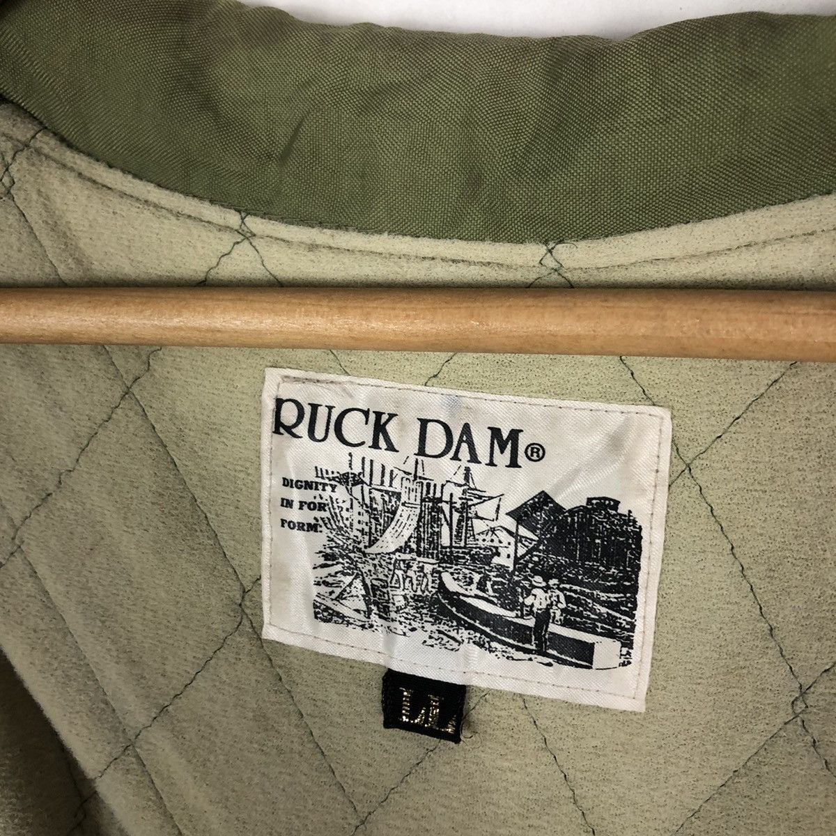 Japanese Brand VINTAGE MILITARY RUCK DAM BOMBER JACKET Size US L / EU 52-54 / 3 - 10 Thumbnail