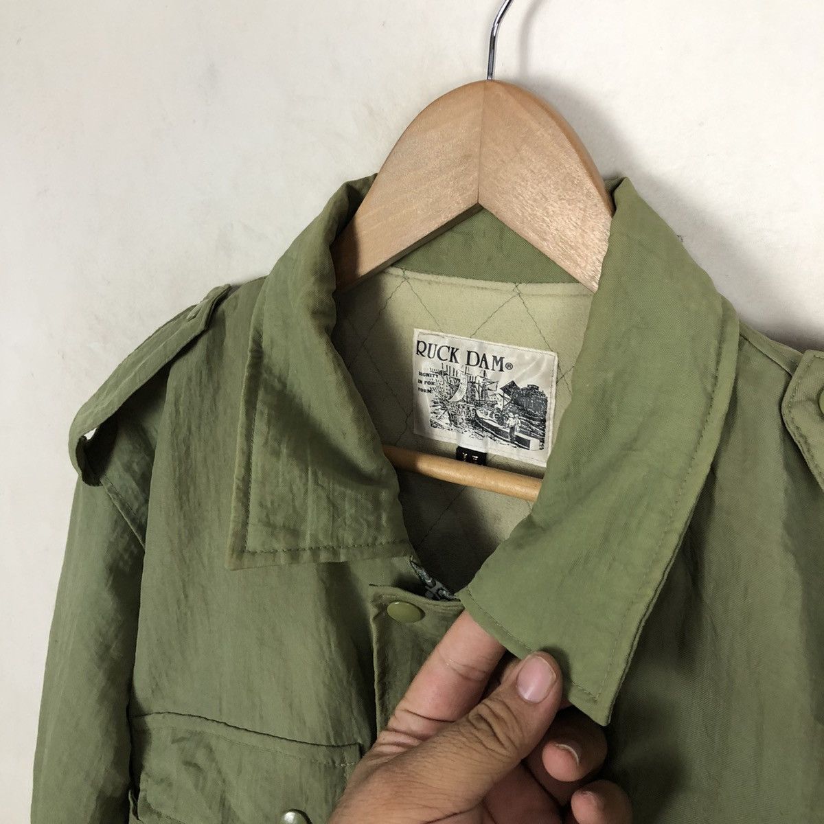 Japanese Brand VINTAGE MILITARY RUCK DAM BOMBER JACKET Size US L / EU 52-54 / 3 - 7 Thumbnail
