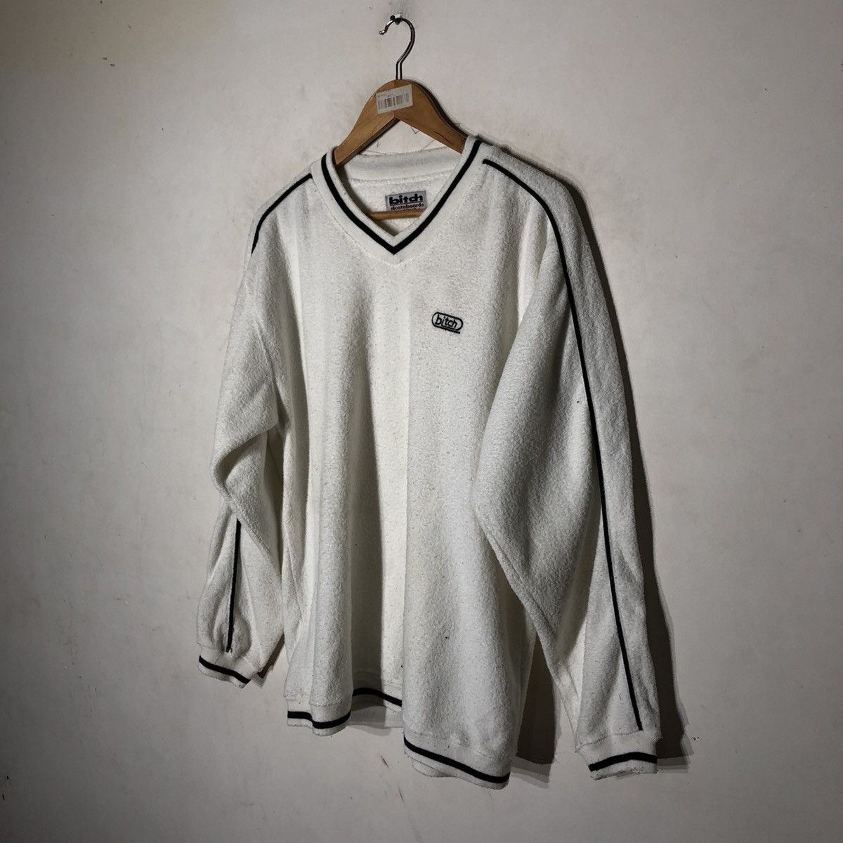 Japanese Brand BITCH SKATEBOARDS SWEATSHIRT Size US L / EU 52-54 / 3 - 2 Thumbnail