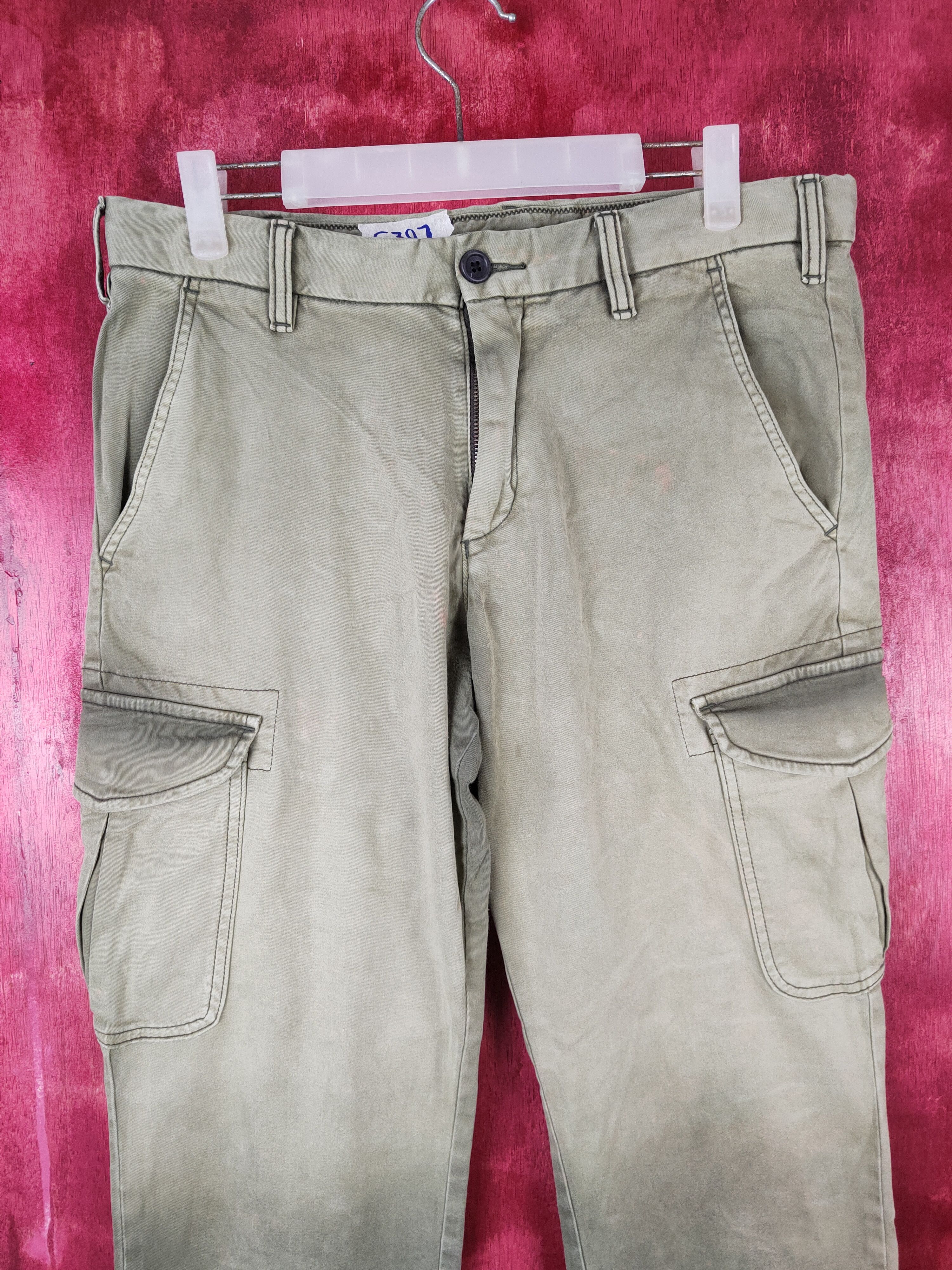 Japanese Brand × StraightFaded × Uniqlo Uniqlo Army Green faded Multi Pocket Cargo Pants #5307 Size US 32 / EU 48 - 2 Thumbnail