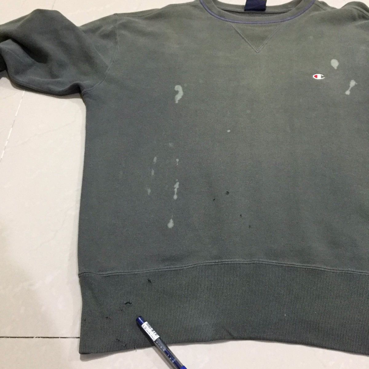 Champion × Vintage Vintage Champion Sweatshirt spellout Big Logo size L Size US L / EU 52-54 / 3 - 9 Thumbnail