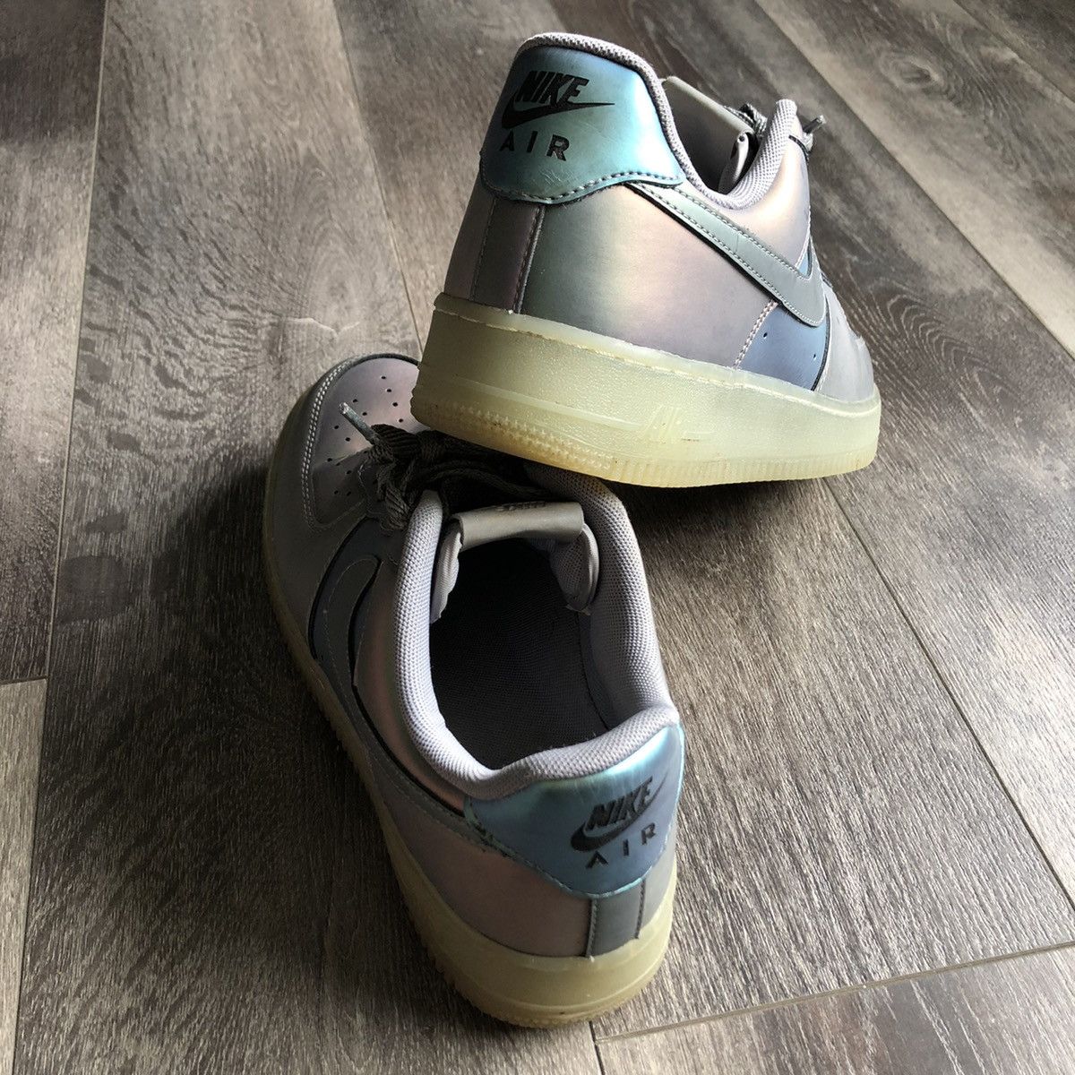 Nike Vintage Nike Air Force 1 Low 07 LV8 Iridescent Shoes Size US 8.5 / EU 41-42 - 7 Thumbnail