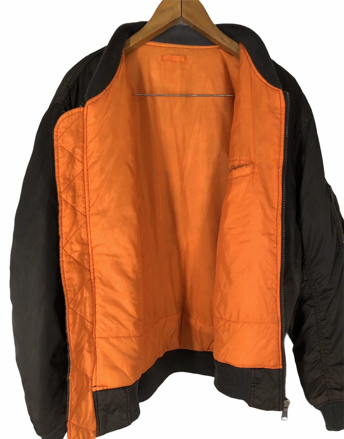 Japanese Brand × Uniqlo uniqlo yanata jidousha bomber jacket Size US XL / EU 56 / 4 - 7 Thumbnail