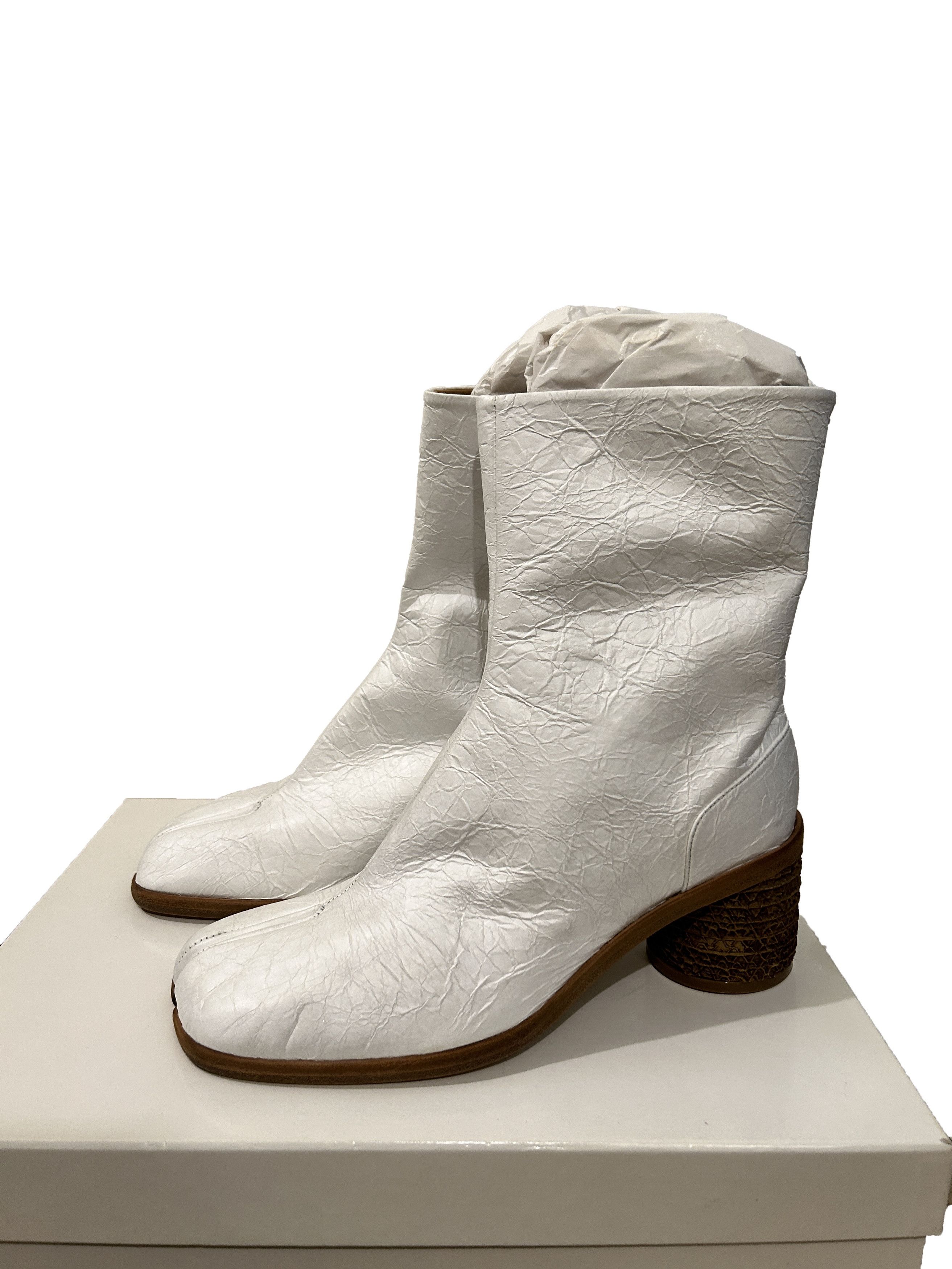 Maison Margiela Tabi Split-Toe Leather Boots White Crinkle creased Size US 8 / EU 41 - 2 Thumbnail