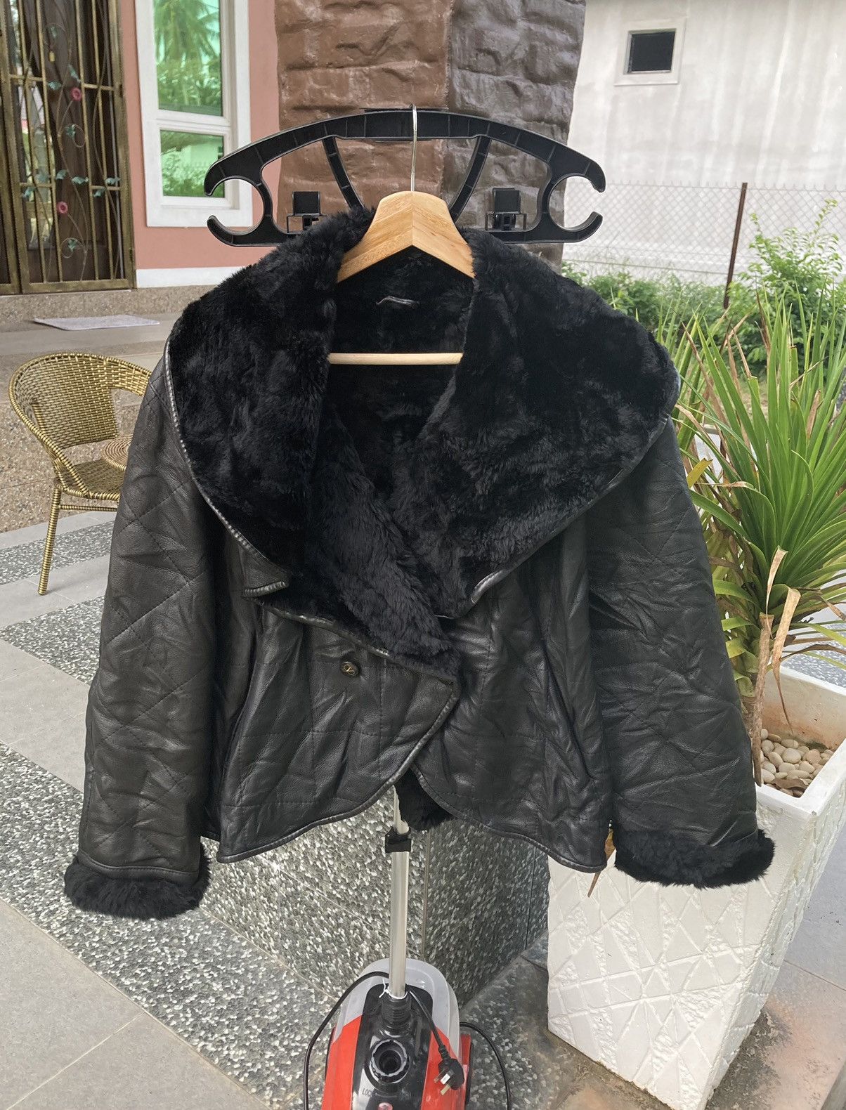 Leather G.Estilo Leather capes/coat Made in Spain Size US L / EU 52-54 / 3 - 1 Thumbnail