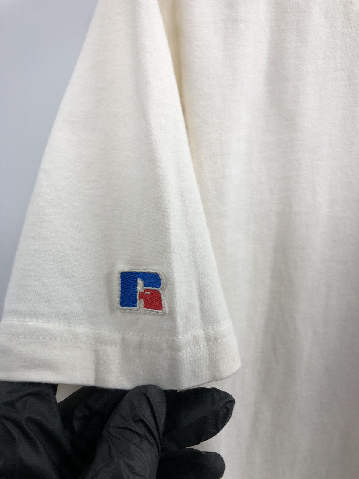 Russell Athletic Russell Athletic Retro Logo Beige T-Shirt Medium Size US M / EU 48-50 / 2 - 7 Thumbnail