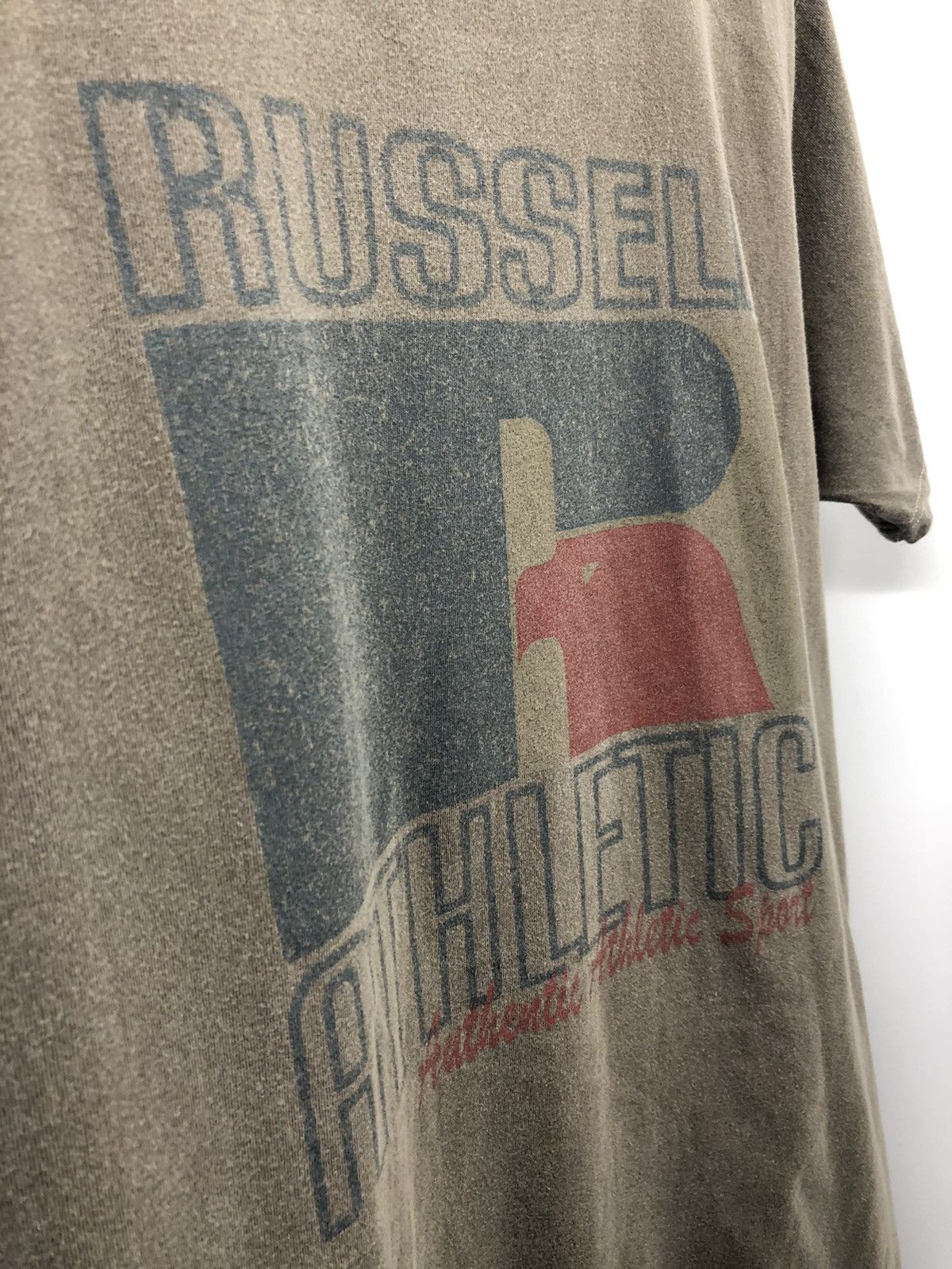 Russell Athletic Russell Athletic Vintage Wash Logo Brown T-Shirt Medium Size US M / EU 48-50 / 2 - 9 Thumbnail