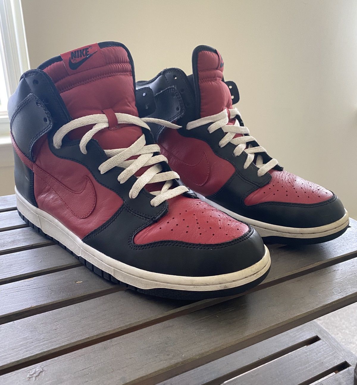 Nike Nike Dunk High Premium Bred Varsity Red 2010 PRM Size US 12 / EU 45 - 2 Thumbnail