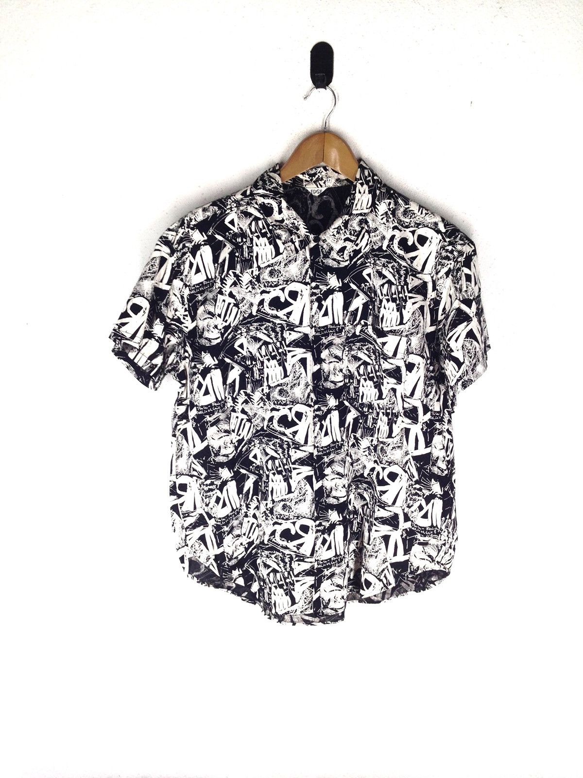 Japanese Brand EDGE Full Print Nice Dsign Button Shirts Size US M / EU 48-50 / 2 - 1 Thumbnail