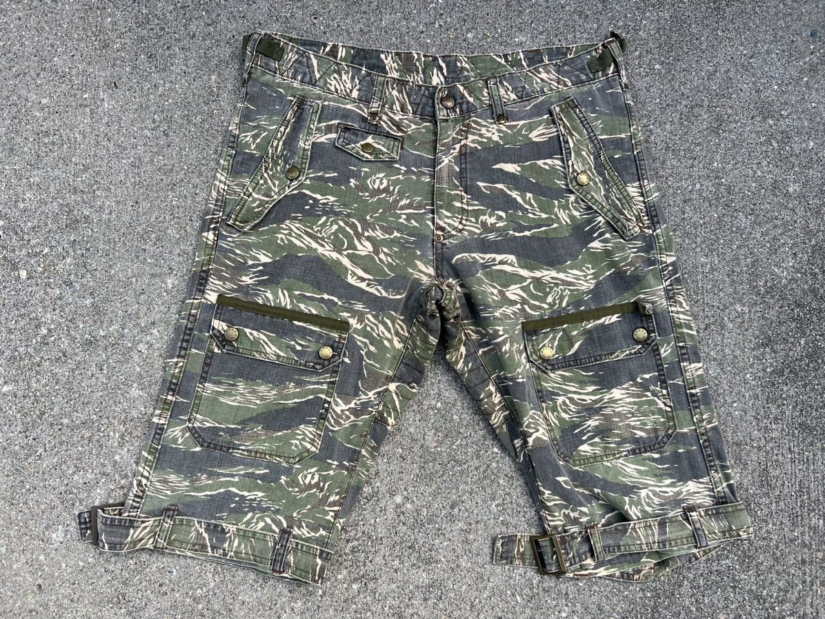 Vintage Vintage Men’s Bigi Tiger Stripes Camo Parachute Cargo Short Size US 31 - 1 Thumbnail