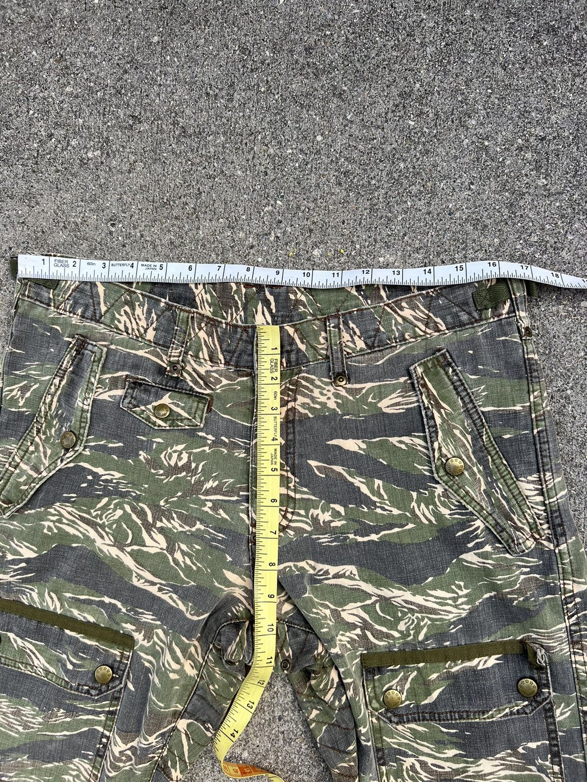 Vintage Vintage Men’s Bigi Tiger Stripes Camo Parachute Cargo Short Size US 31 - 2 Thumbnail