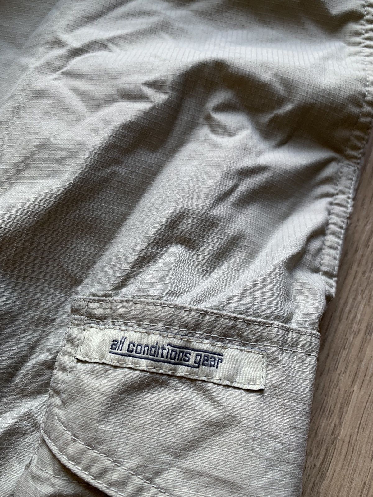 Vintage Nike ACG Vintage Waterproof Cargo Pants Size US 32 / EU 48 - 4 Thumbnail