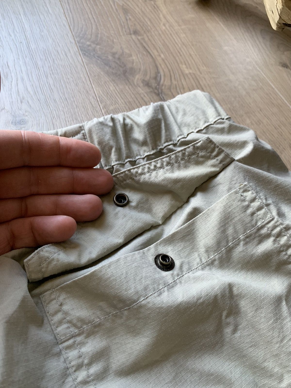Vintage Nike ACG Vintage Waterproof Cargo Pants Size US 32 / EU 48 - 13 Thumbnail