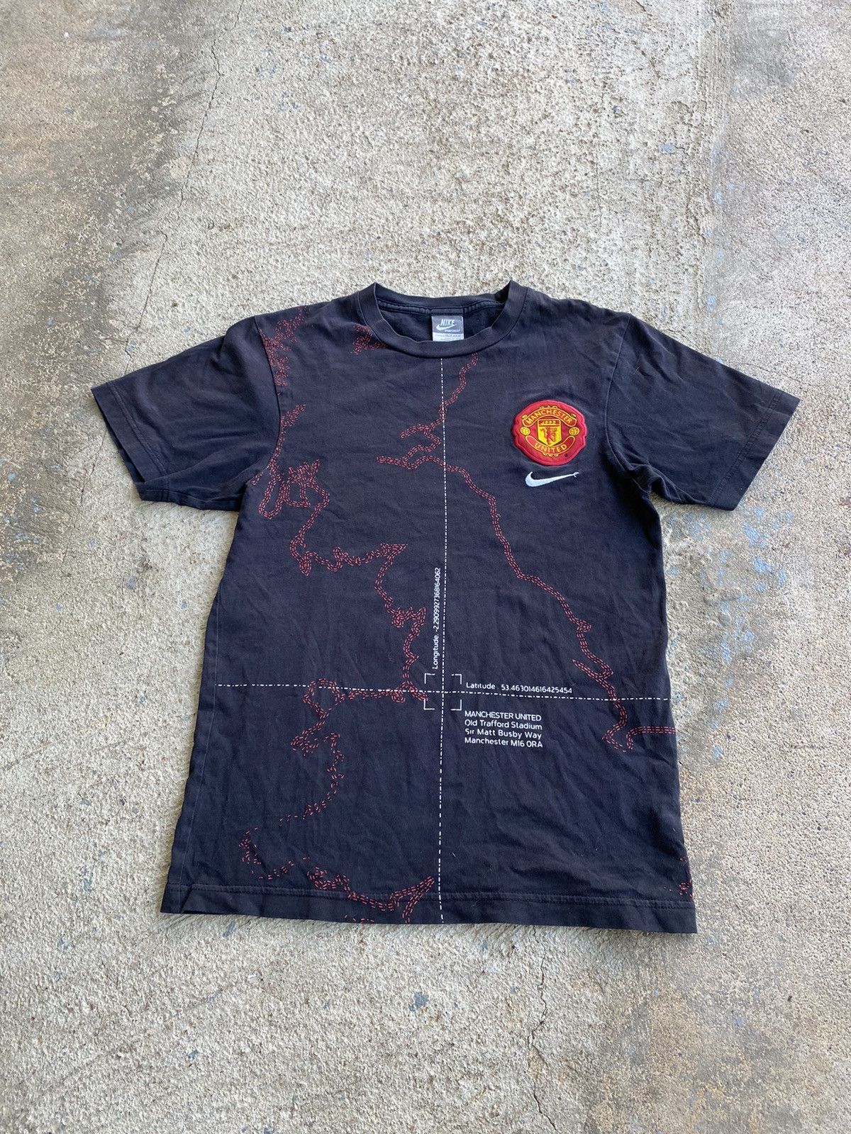 Nike × Vintage Vintage Y2K Nike Manchester United All Over Shirt Size US XS / EU 42 / 0 - 1 Thumbnail