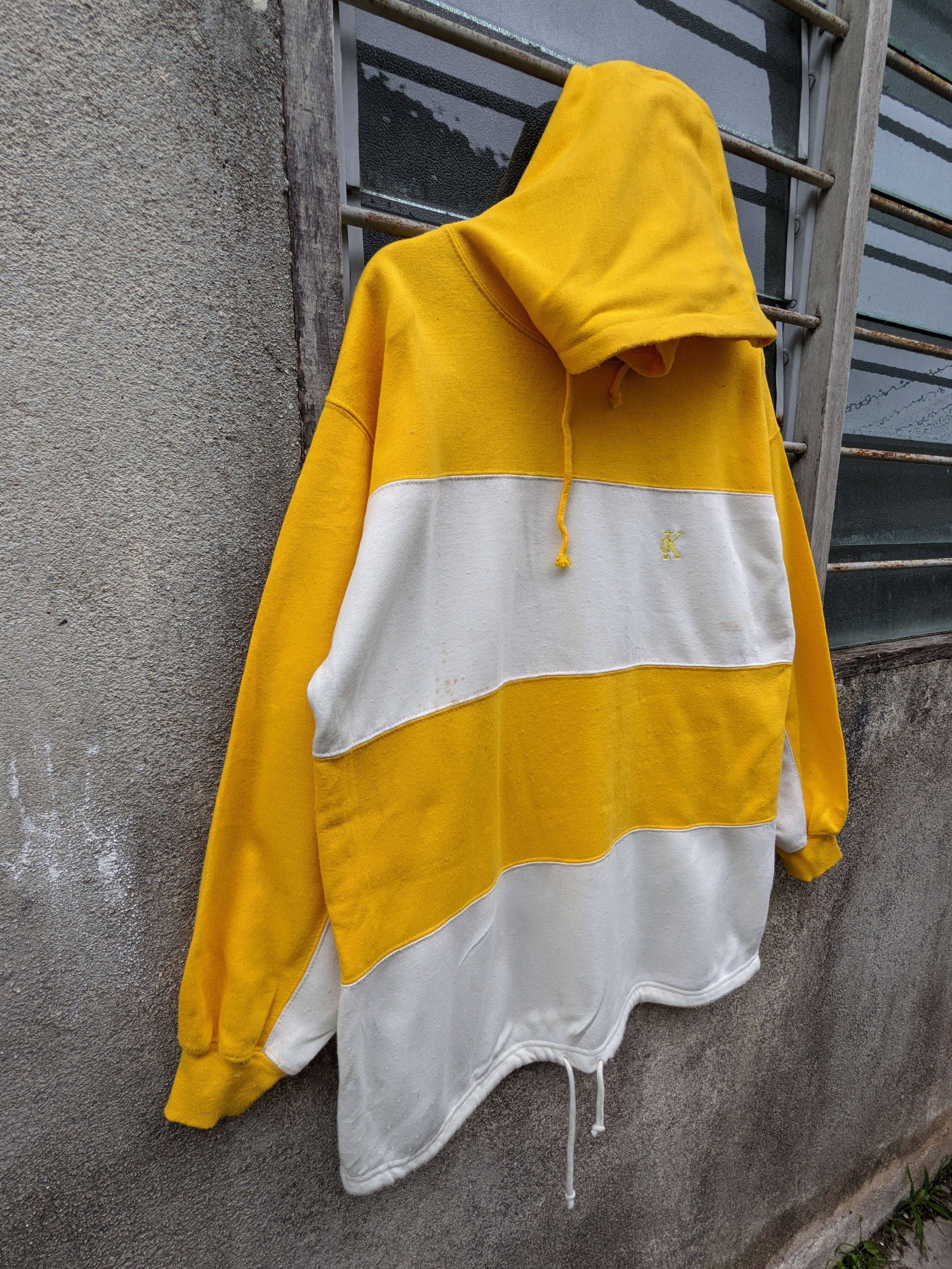 Calvin Klein ⚡️Steals⚡️ Vintage Calvin Klein Striped Hoodies Size US L / EU 52-54 / 3 - 4 Thumbnail