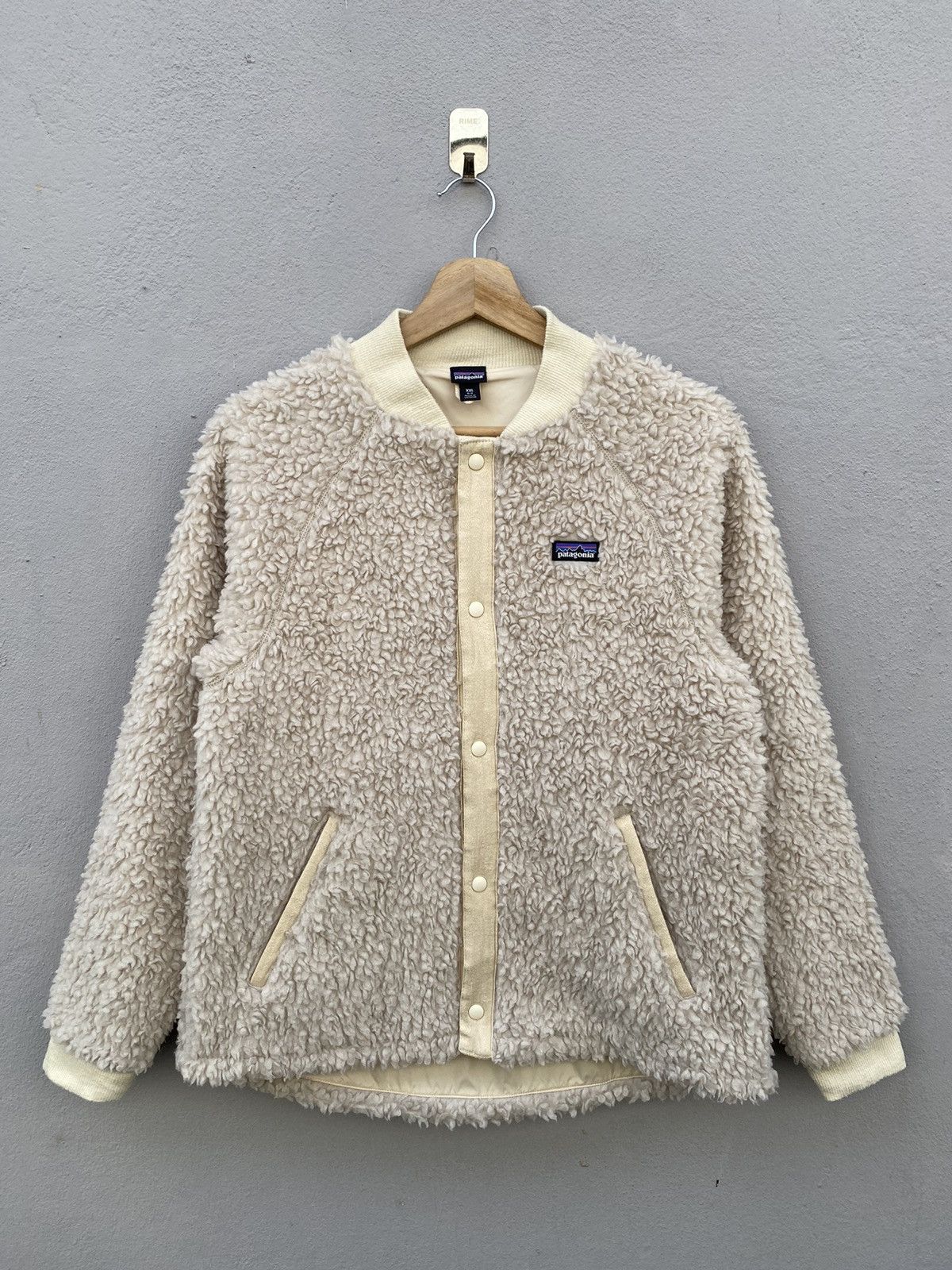 Patagonia PATAGONIA Deep Pile Sherpa Reversible Bomber Jacket Size S / US 4 / IT 40 - 3 Thumbnail