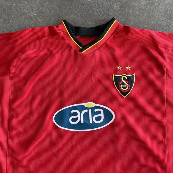 Maillot Galatasaray Third 2002-2003 – Umbro – Taille M – Vintage Or – N°10