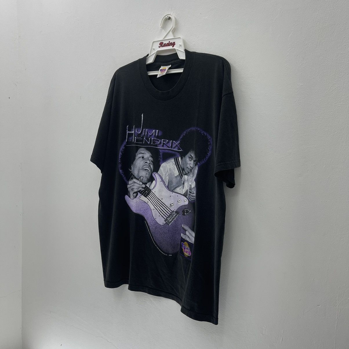 Band Tees Jimi Hendrix Vintage 1997 T-Shirt Authentic Hendrix Size US XL / EU 56 / 4 - 7 Thumbnail