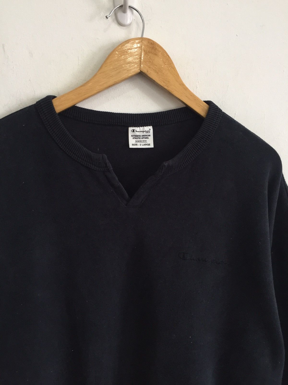 Champion HEAT🔥90s Champion Spellout Black Oversized Jumper Size US XL / EU 56 / 4 - 3 Thumbnail