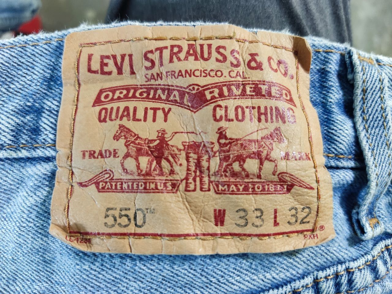 Levi's vintage levis 550 relaxed fit denim Size US 34 / EU 50 - 3 Thumbnail