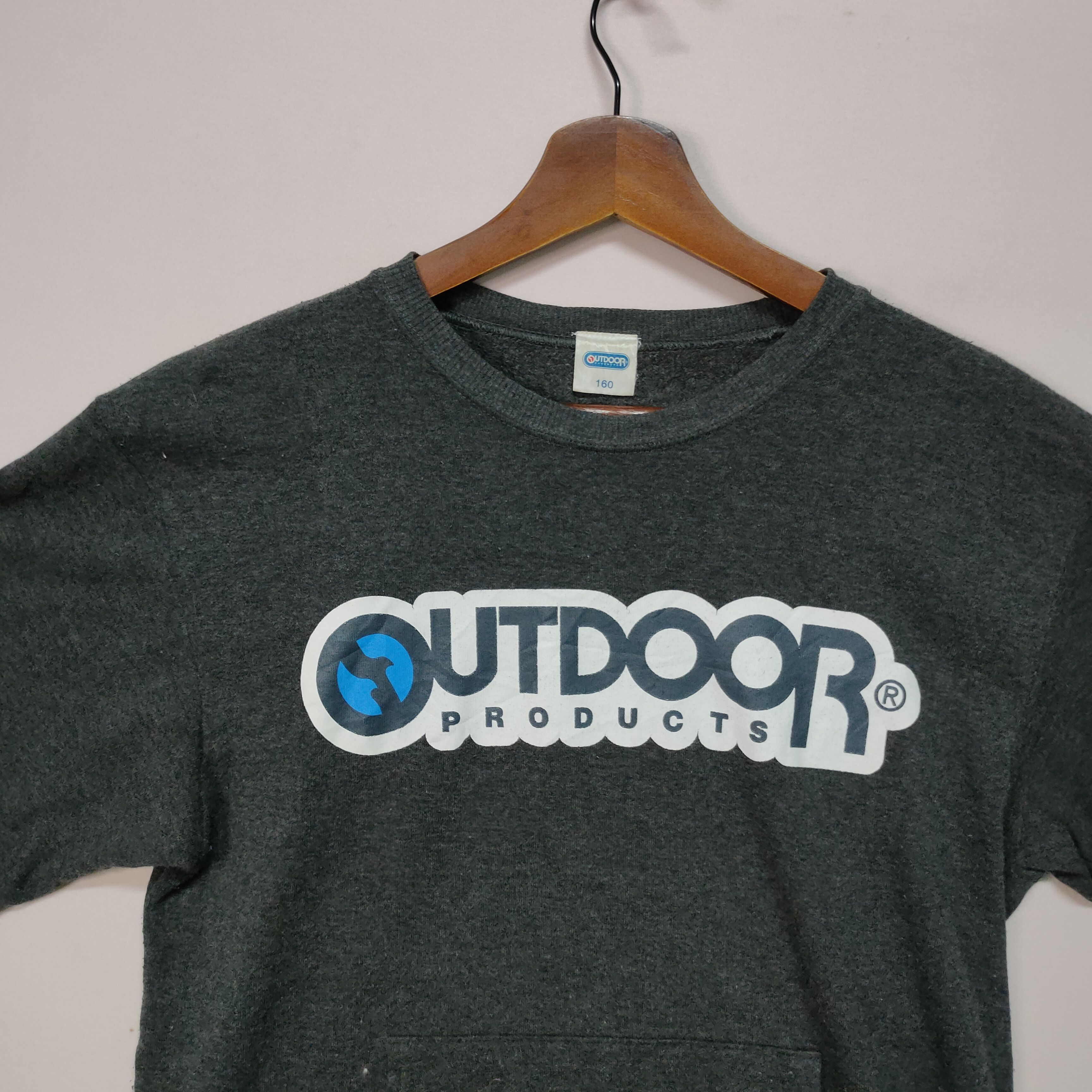 Vintage VINTAGE OUTDOOR BIG LOGO SWEATSHIRT Size US S / EU 44-46 / 1 - 12 Thumbnail