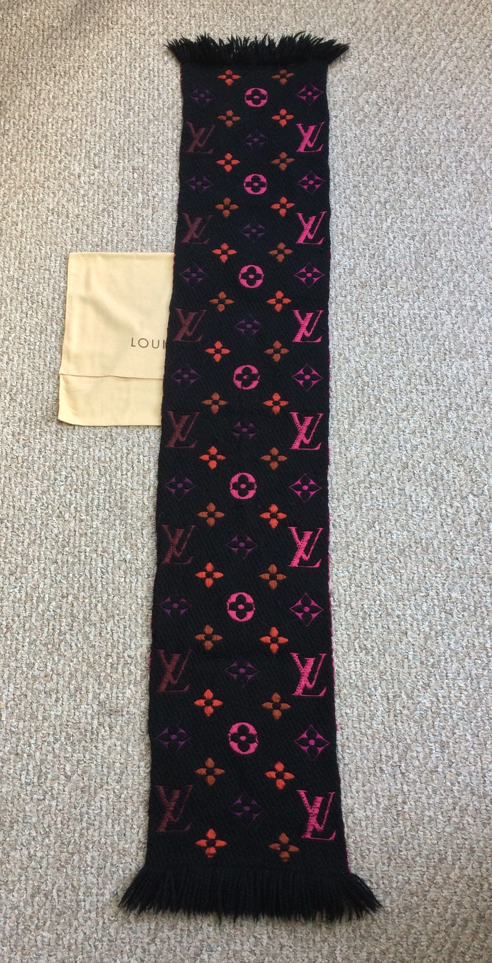 Louis Vuitton Louis Vuitton Logomania Multicolor Monogram Scarf Size ONE SIZE - 7 Thumbnail
