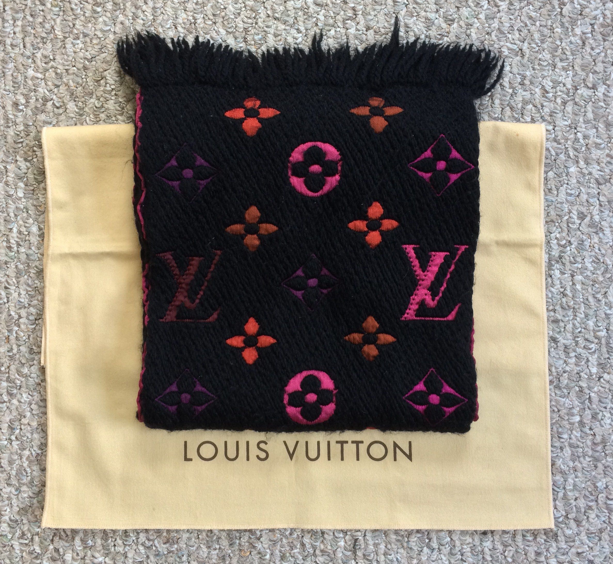 Louis Vuitton Louis Vuitton Logomania Multicolor Monogram Scarf Size ONE SIZE - 9 Thumbnail