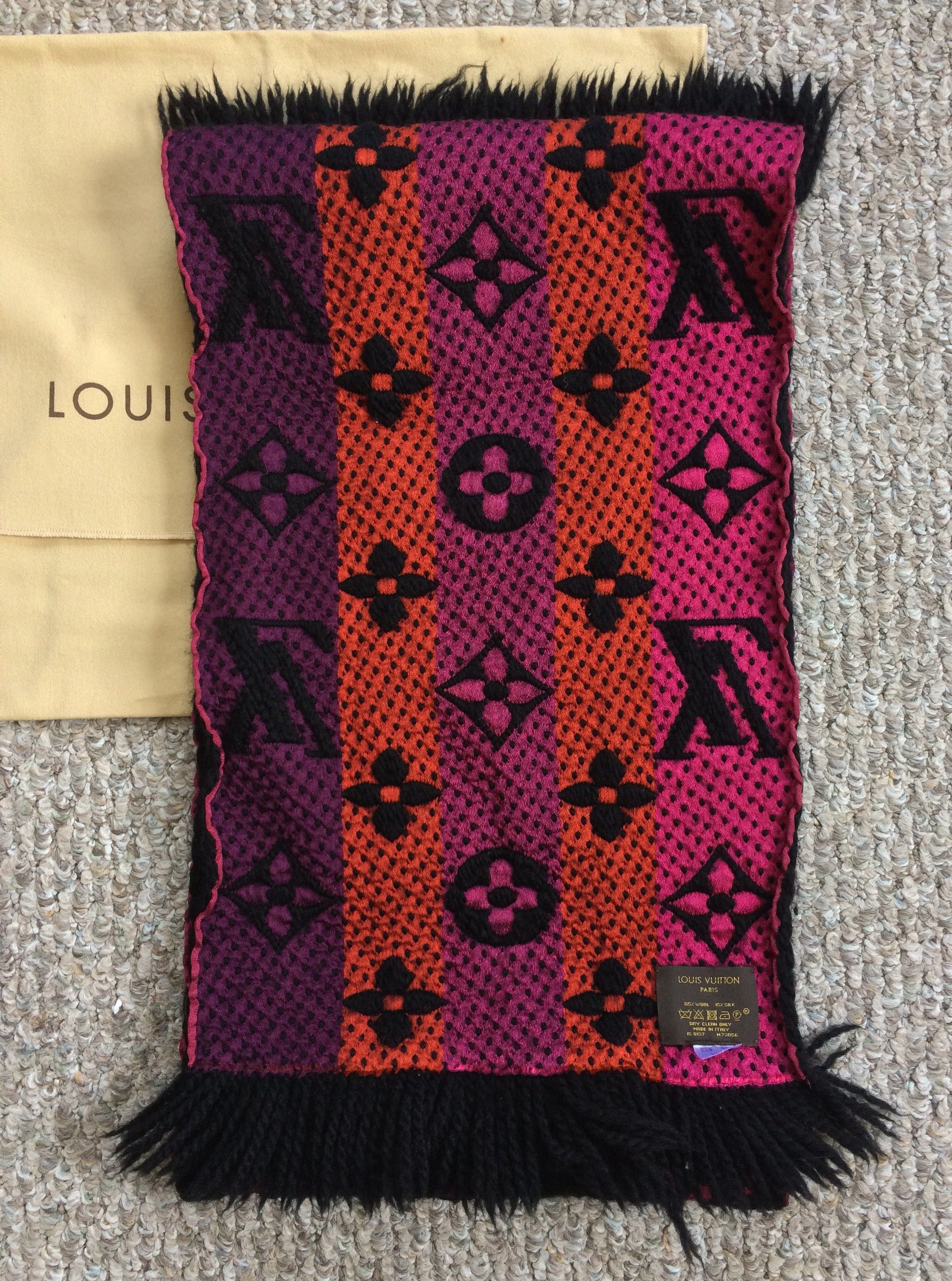 Louis Vuitton Louis Vuitton Logomania Multicolor Monogram Scarf Size ONE SIZE - 5 Thumbnail