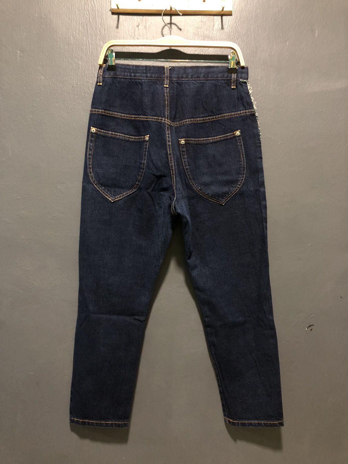 Issey Miyake SUNAOKUWAHARA BY ISSEY MIYAKE HIGH RISE BLUE DENIM JEANS Size US 30 / EU 46 - 3 Thumbnail