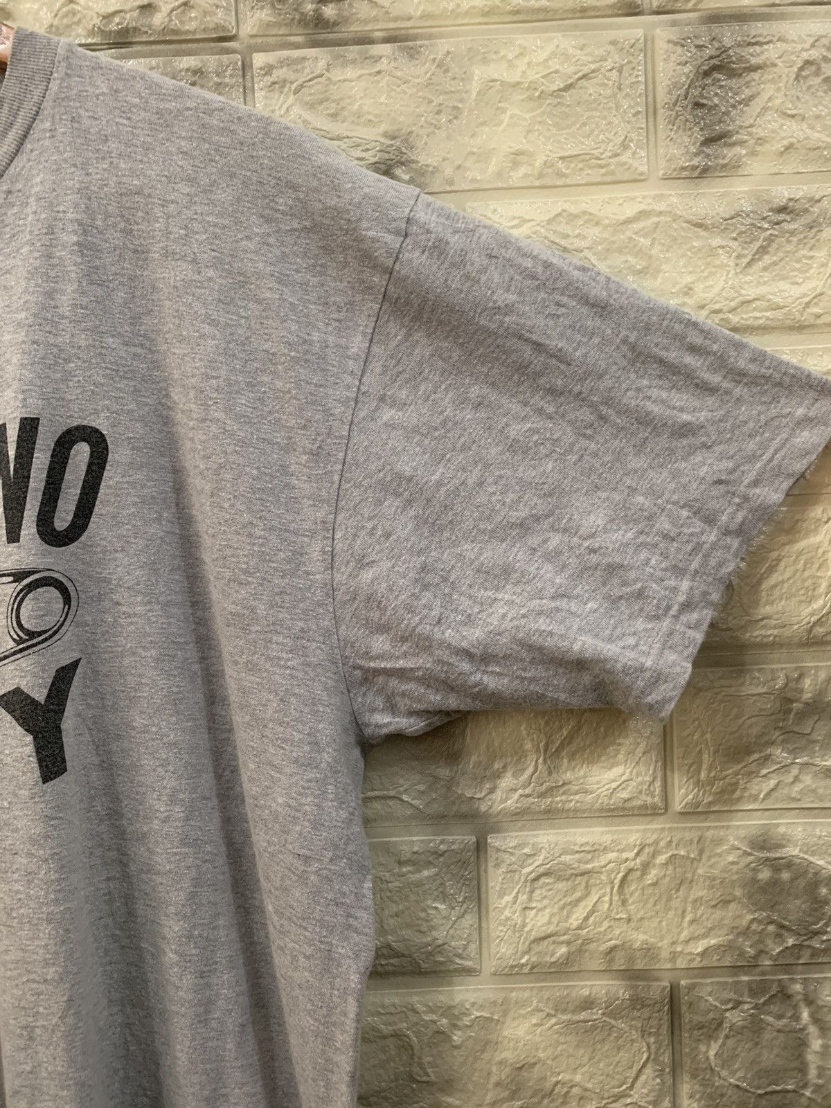 Moschino Moschino Safety graphic tee Size US L / EU 52-54 / 3 - 7 Thumbnail