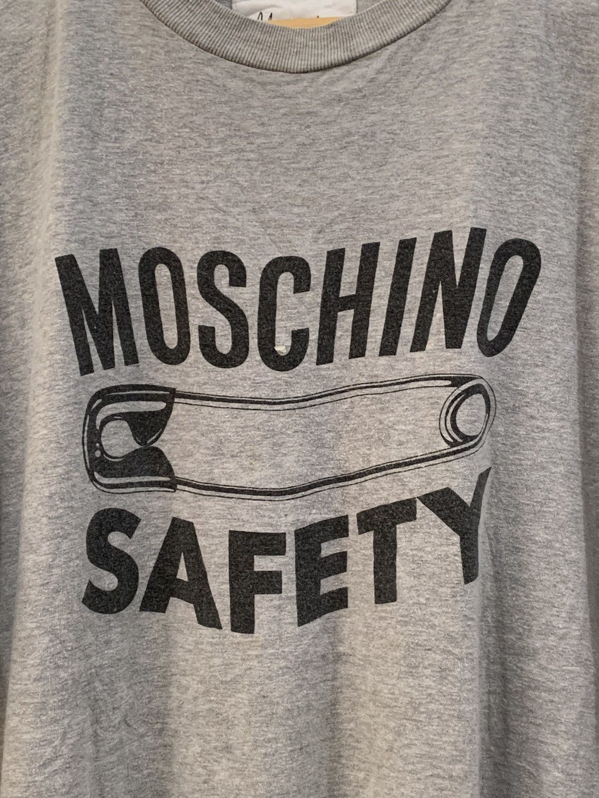Moschino Moschino Safety graphic tee Size US L / EU 52-54 / 3 - 6 Thumbnail
