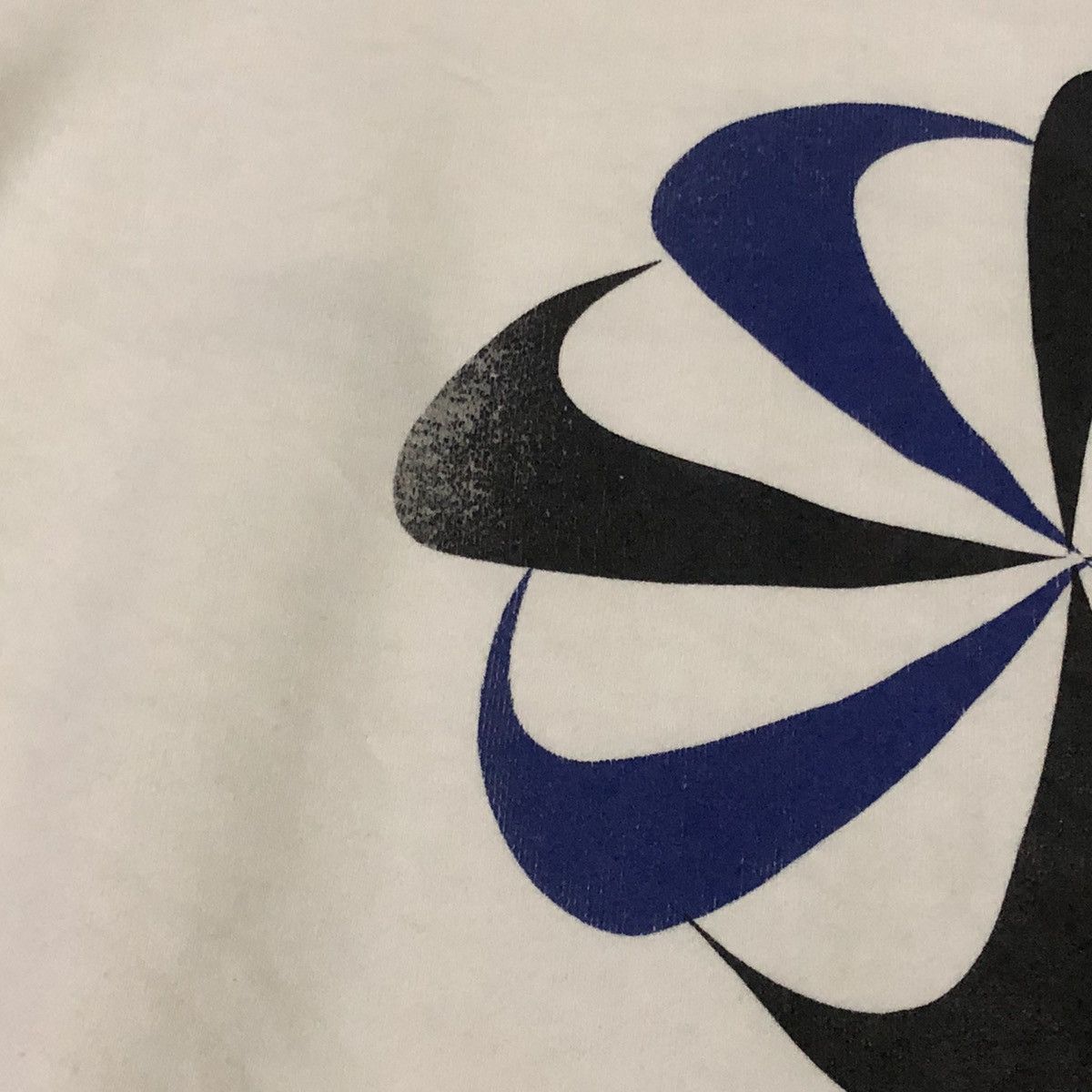 Vintage Vintage Sweatshirt 90s NIKE PINEWHEEL Big Logo Size US L / EU 52-54 / 3 - 6 Thumbnail