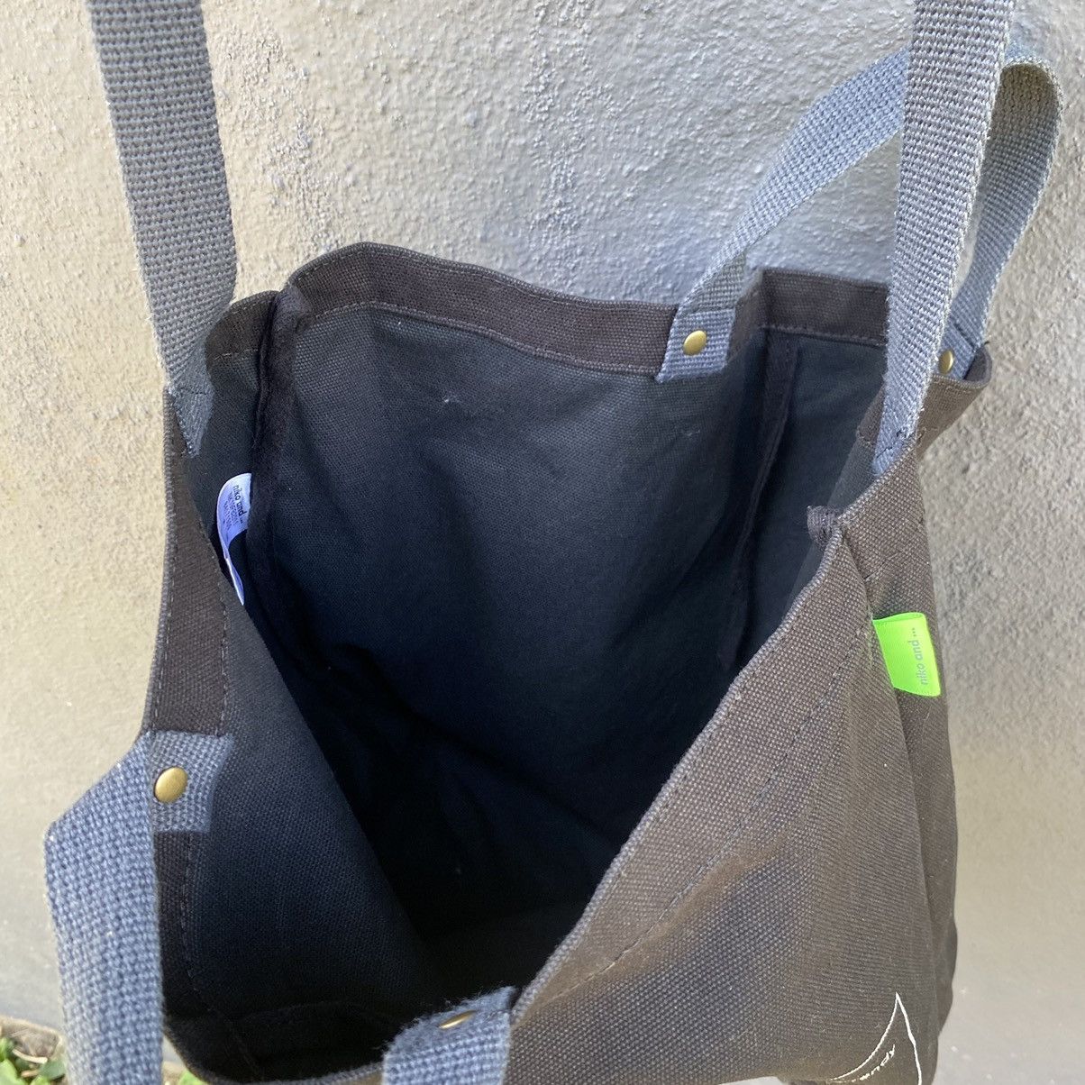 Japanese Brand Niko and Japanese Brand Sling Tote Bag ERD GRUNGE LGB Size ONE SIZE - 7 Thumbnail