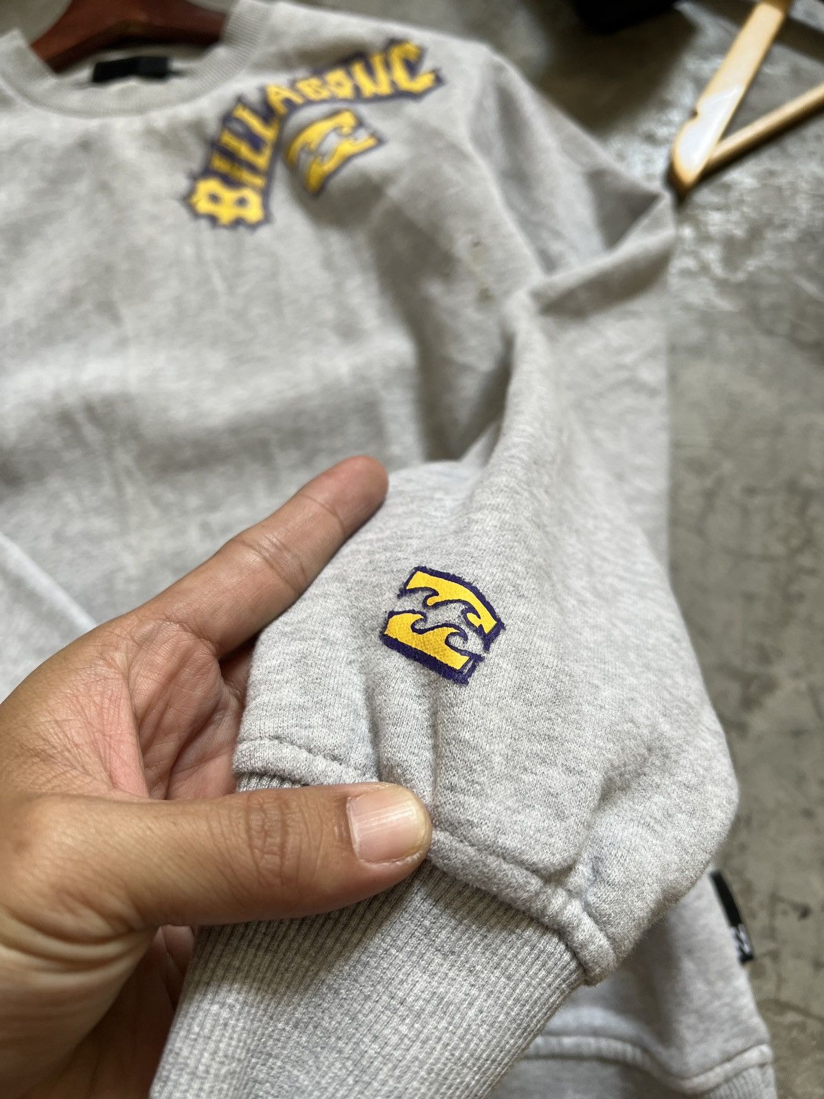 Billabong × Vintage Vintage 🏴‍☠️ 90s Bilabong Crewneck Sweatshirt Size US M / EU 48-50 / 2 - 11 Thumbnail