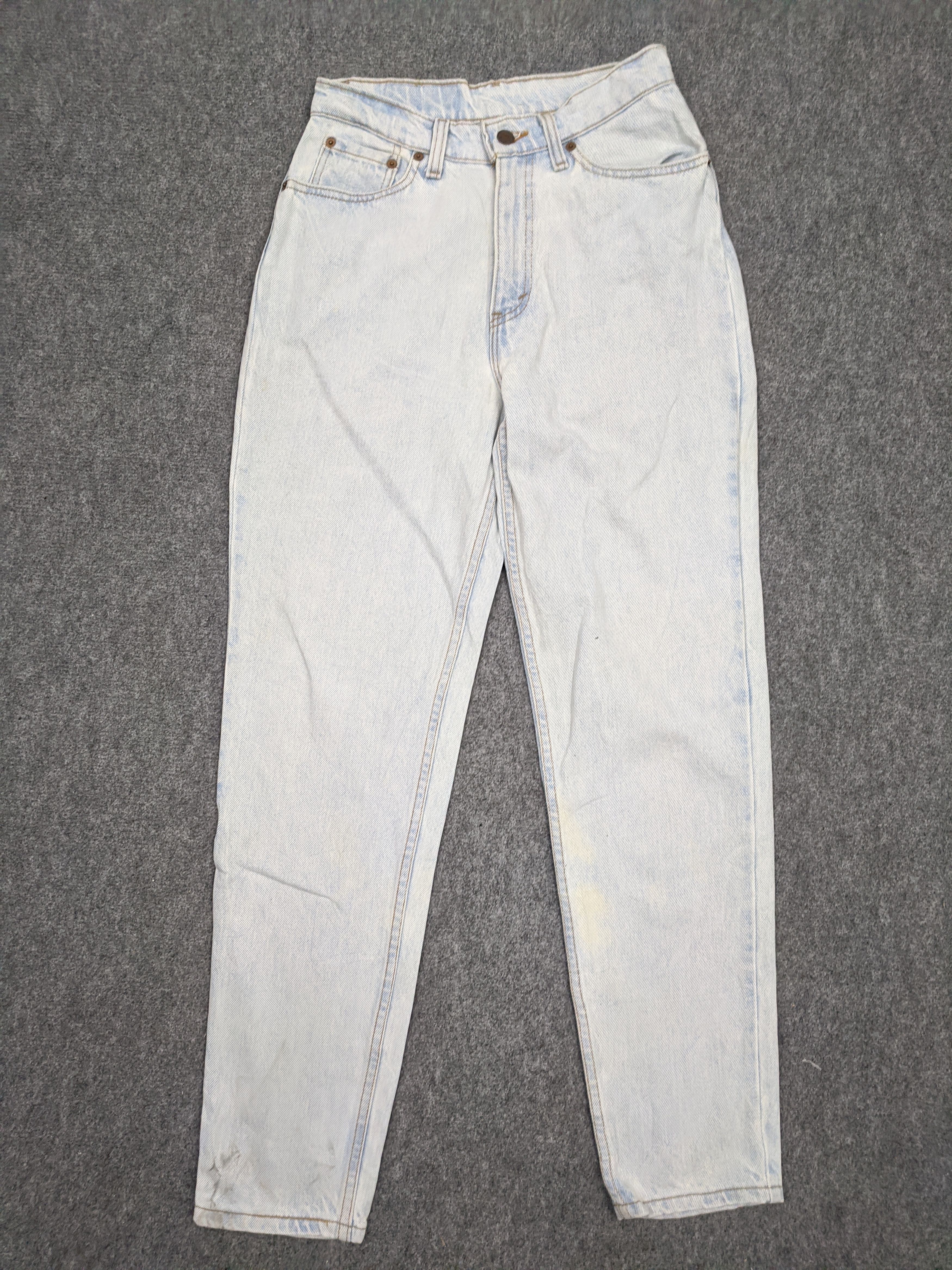 image of Levis 512 Jeans in Blue Denim, Men's (Size 28)