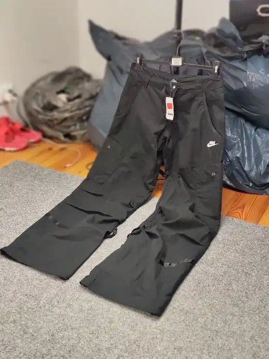 Nike New Vintage 90's Nike Cargo Black Baggy Women's Pants Size 27" / US 4 / IT 40 - 10 Thumbnail