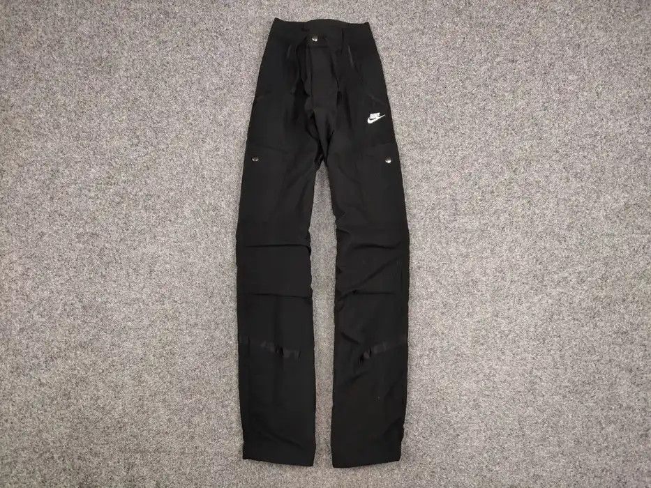 Nike New Vintage 90's Nike Cargo Black Baggy Women's Pants Size 27" / US 4 / IT 40 - 1 Thumbnail