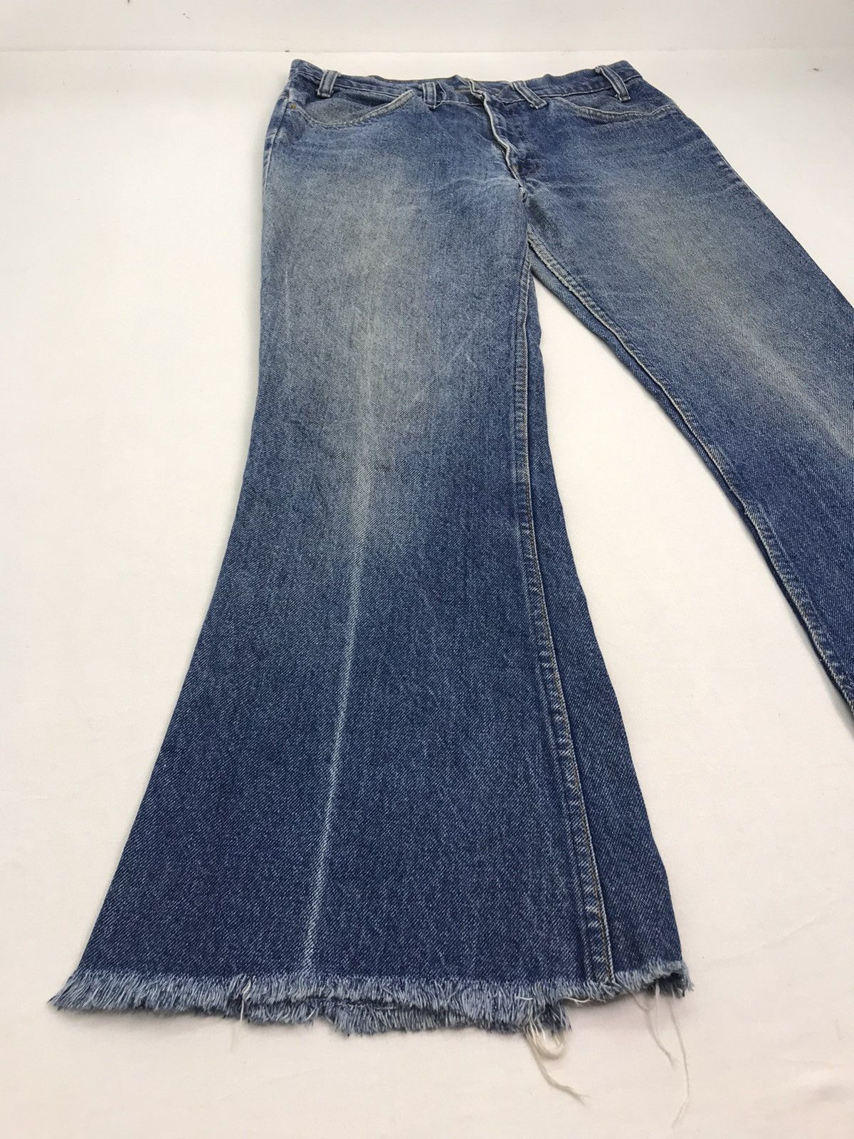 Levi's Vintage Levis Orange tab Bell Bottom jeans W31 boot cut Size US 33 - 4 Thumbnail