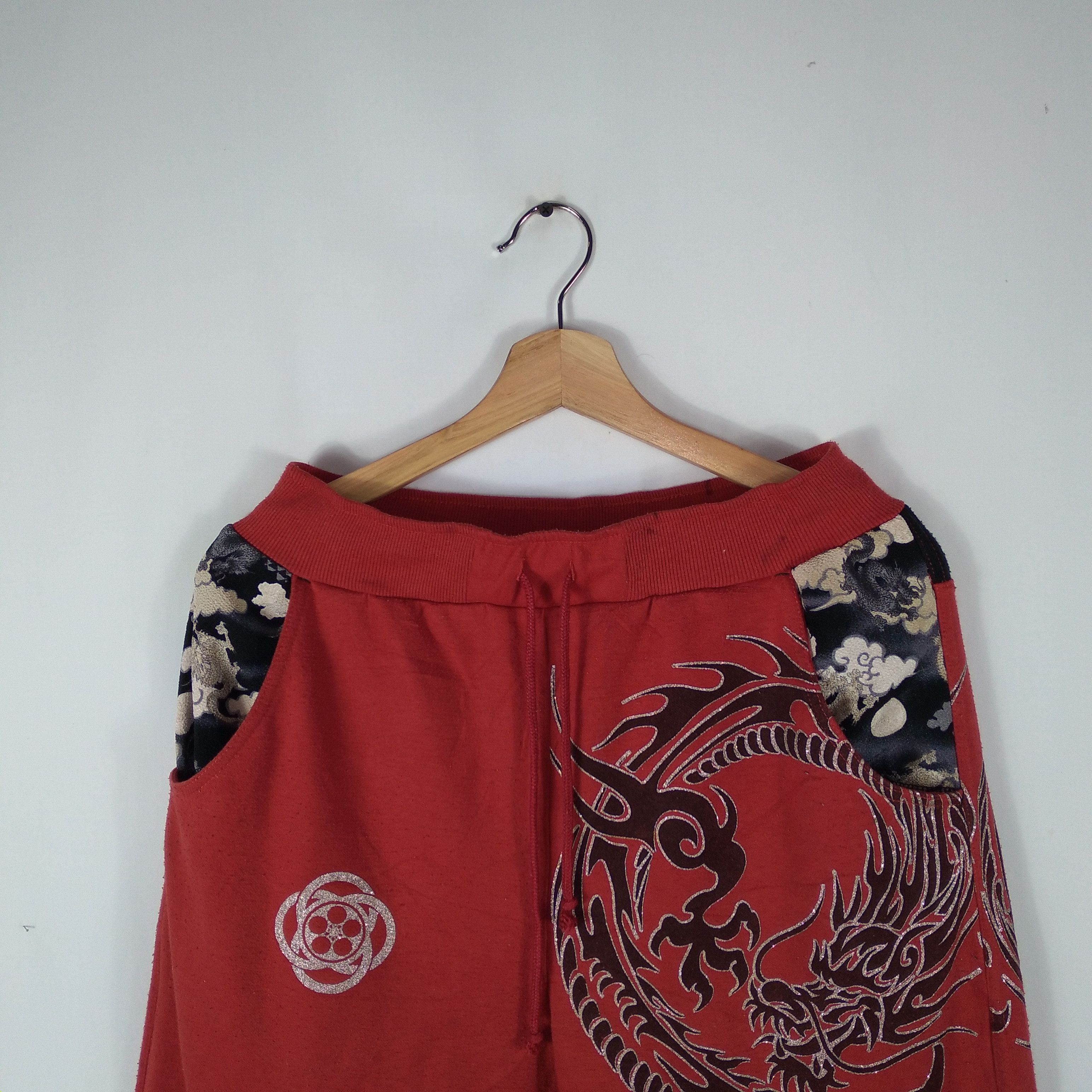 Japanese Brand × Vintage Vintage Sukajan Over Print Art Of Dragon Jogger Sweat Pants Size US 30 / EU 46 - 6 Thumbnail