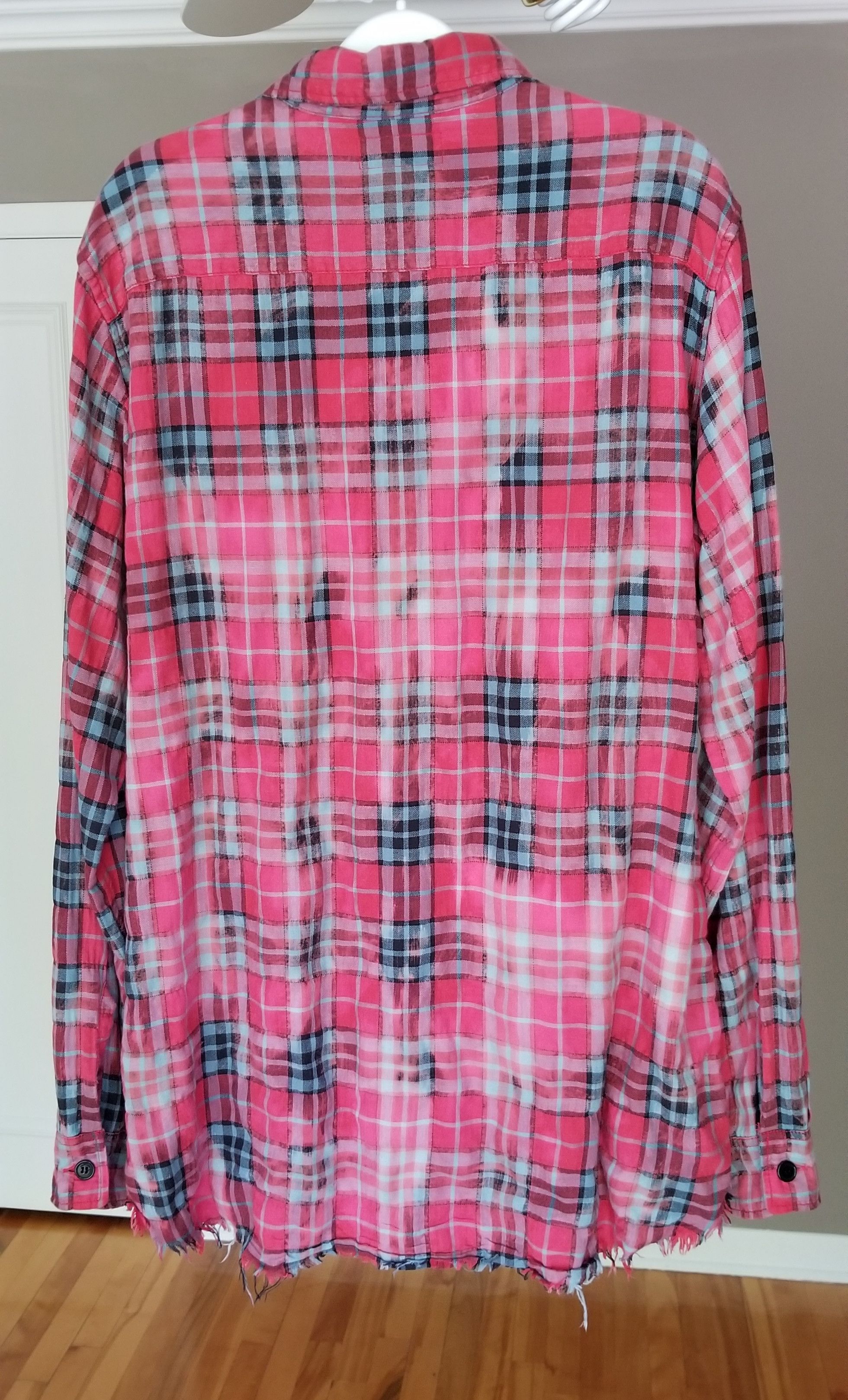 Saint Laurent Paris Saint Laurent Paris Surf Sound Bleached Shirt Size US XL / EU 56 / 4 - 2 Thumbnail