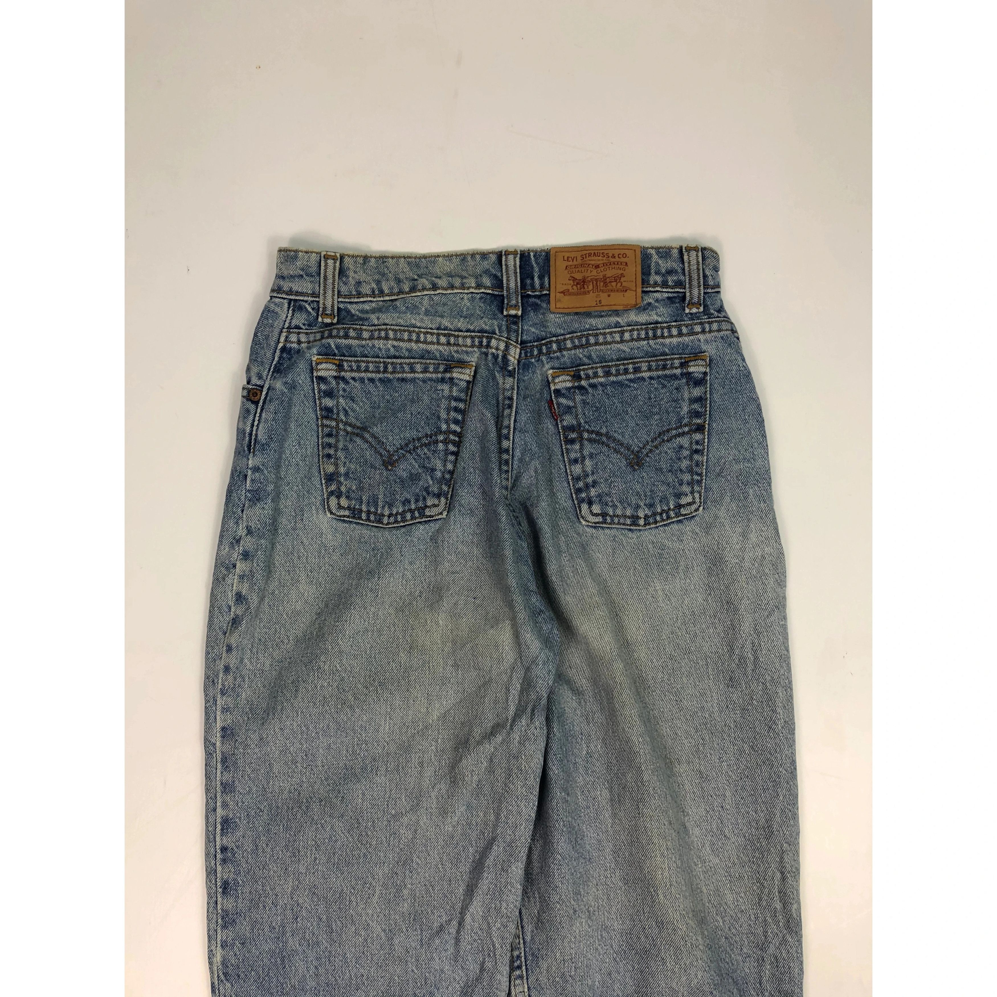 Levi's Vintage 80s Levis Distressed Denim Lightwash DP0058 Size US 28 / EU 44 - 4 Thumbnail