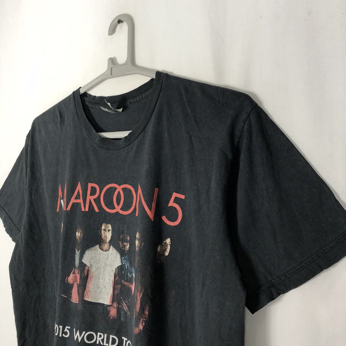 Band Tees × Vintage 🔥Rare🔥2015 Maroon 5 Line Up World Tour Promo Tee Size US XL / EU 56 / 4 - 8 Thumbnail