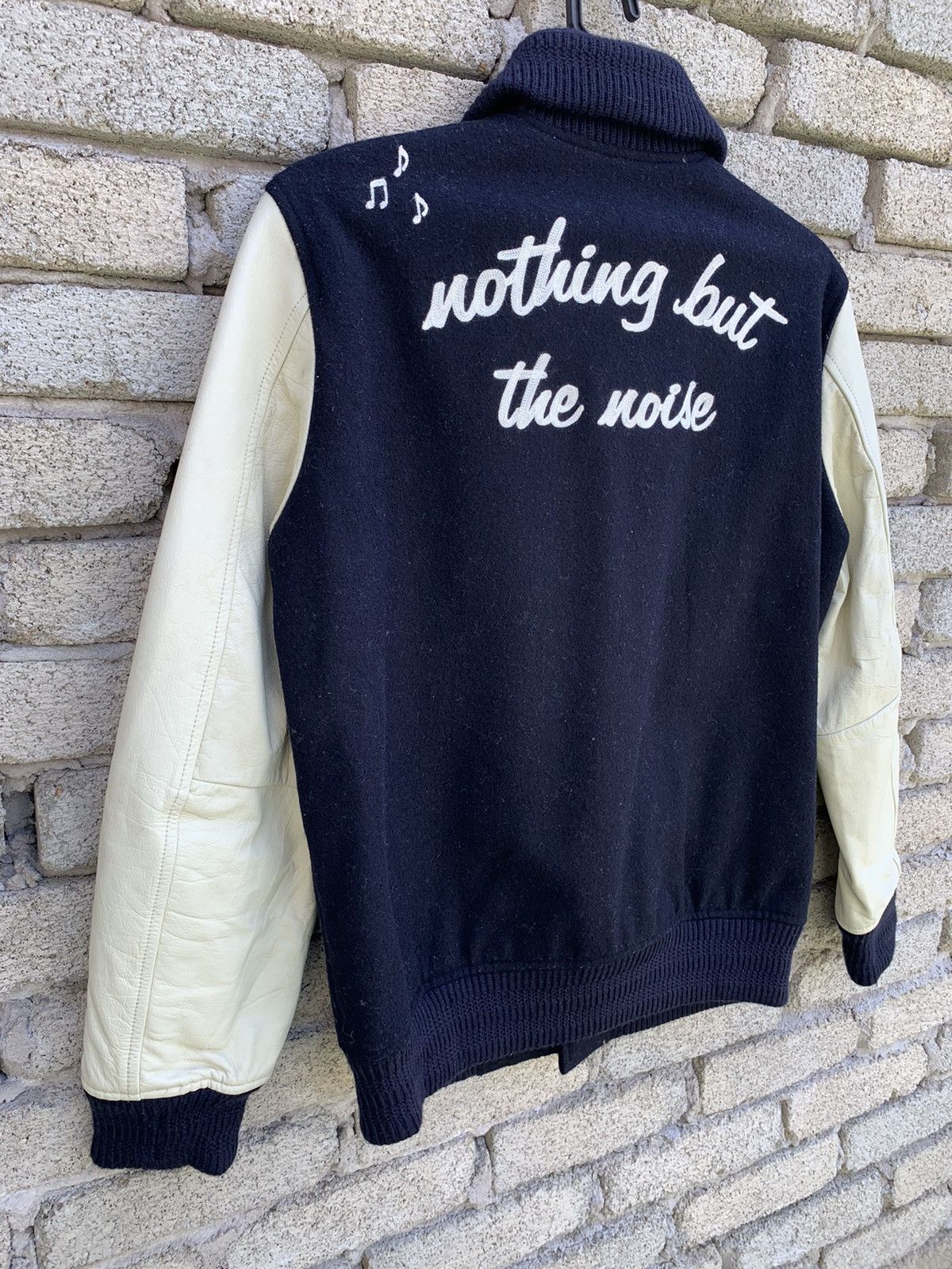 Rare ila VEE DUB Chain Stitch Embroidery Leather Sleeve