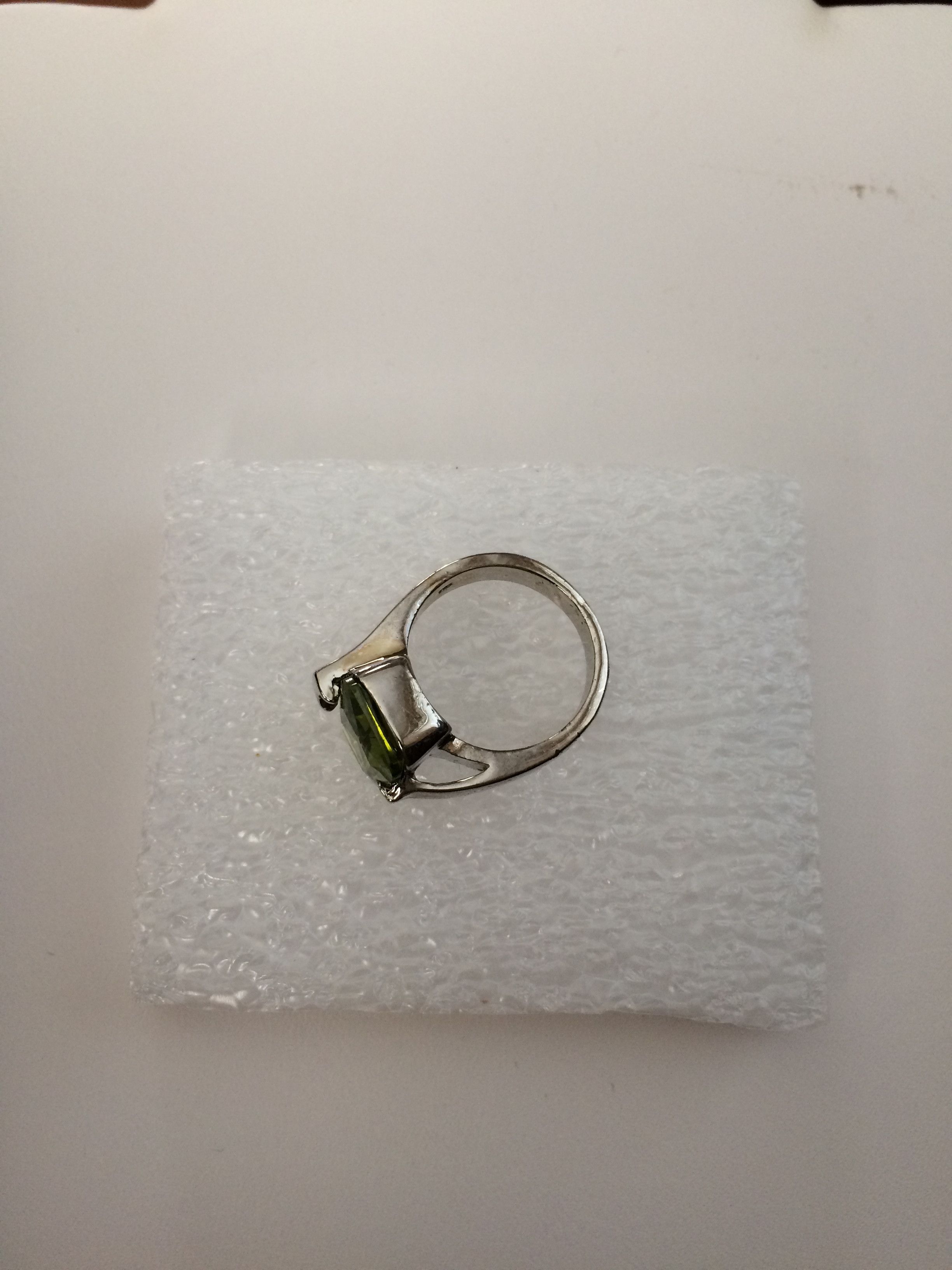 Jewelry Green CZ Ring - Size 9.5 Size ONE SIZE - 2 Thumbnail