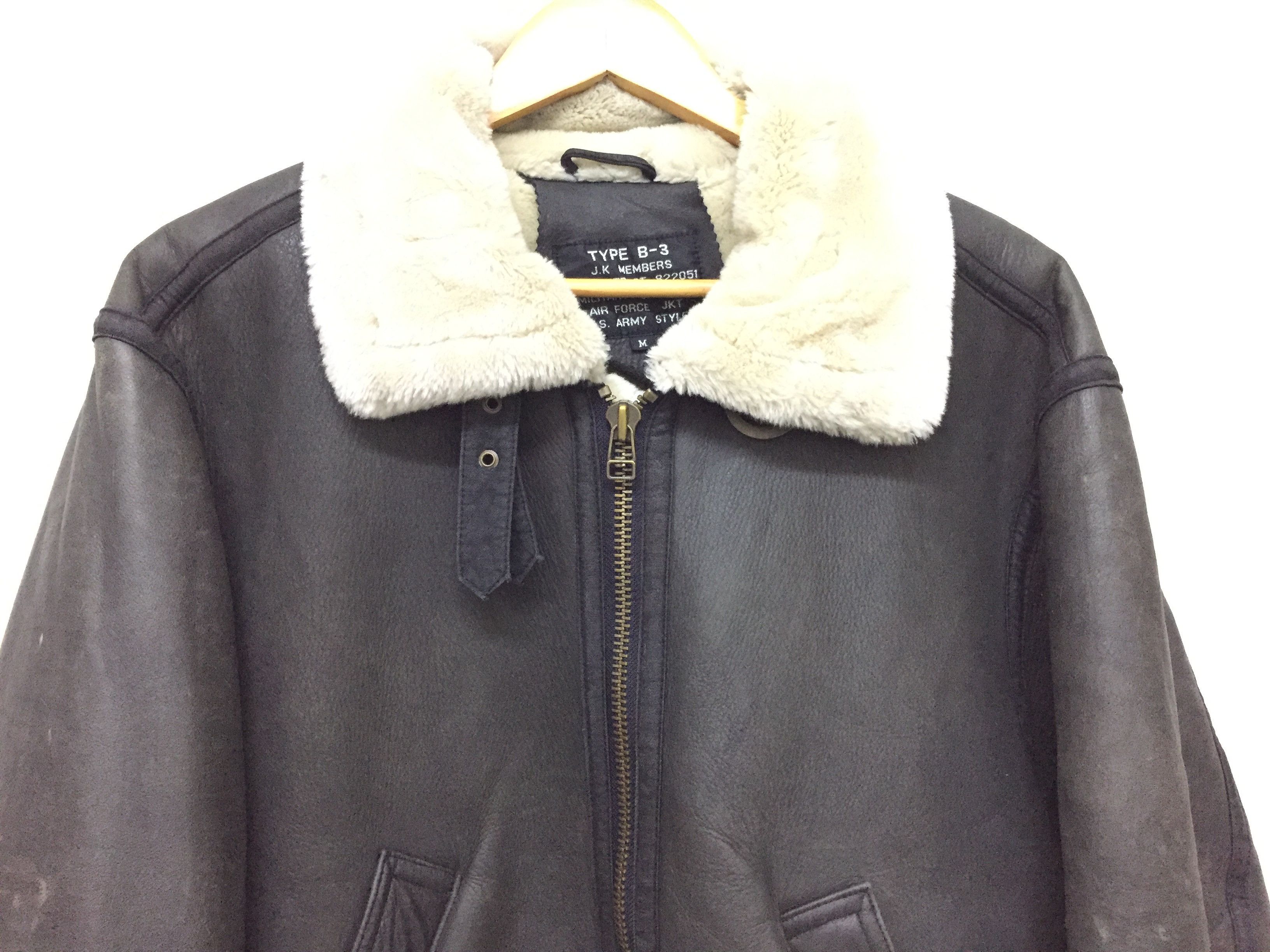 Leather Vtg shearling military jacket B3 heavy jacket coat Size US M / EU 48-50 / 2 - 3 Thumbnail