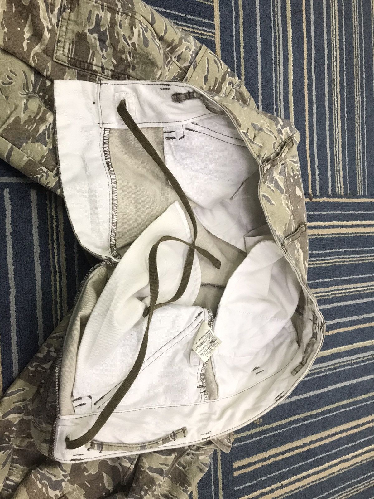 Uniqlo Uniqlo Tiger Striped Double Knee Military Army Cargo Pants Size US 32 / EU 48 - 14 Thumbnail